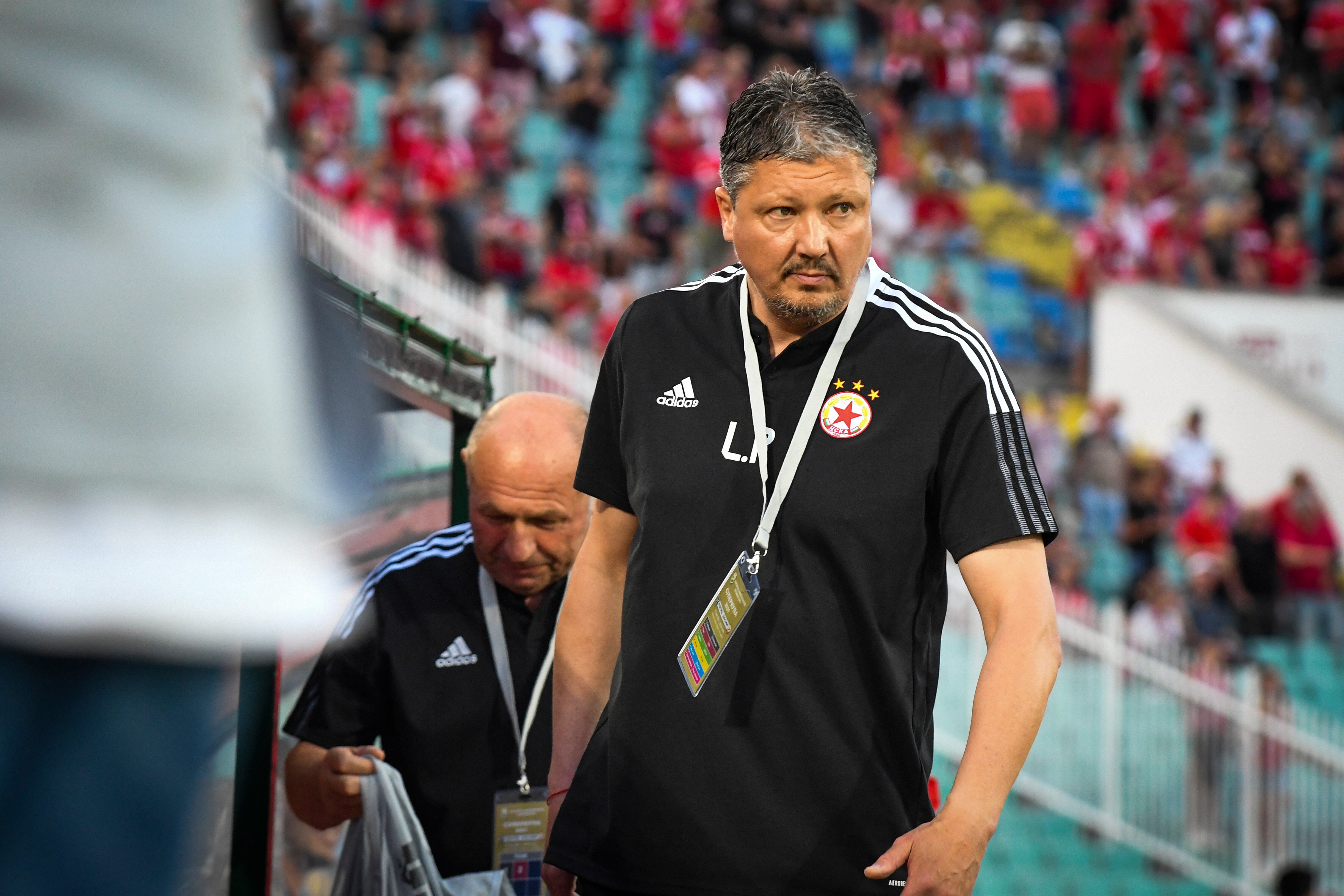 Después de su retiro, Penev se dedicó a ser entrenador