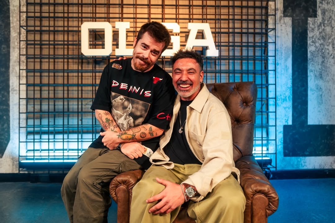 Ezquiel Lavezzi tuvo un mano a mano con Migue Granados (Foto: Olga)