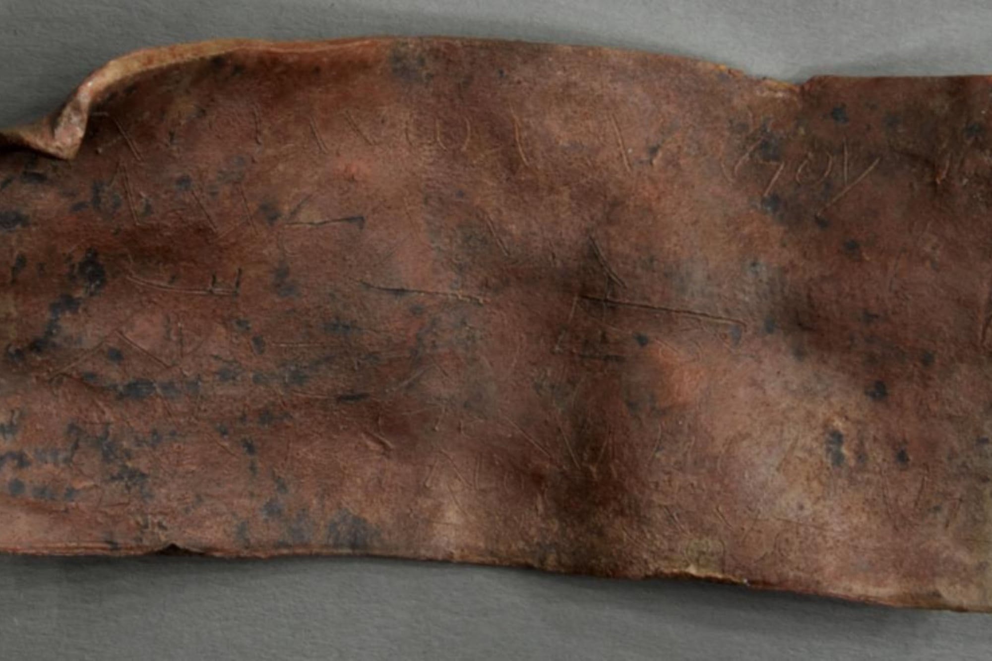 Descubren el secreto de la "tablilla maldita" que mantuvo a los historiadores en vilo durante siglos