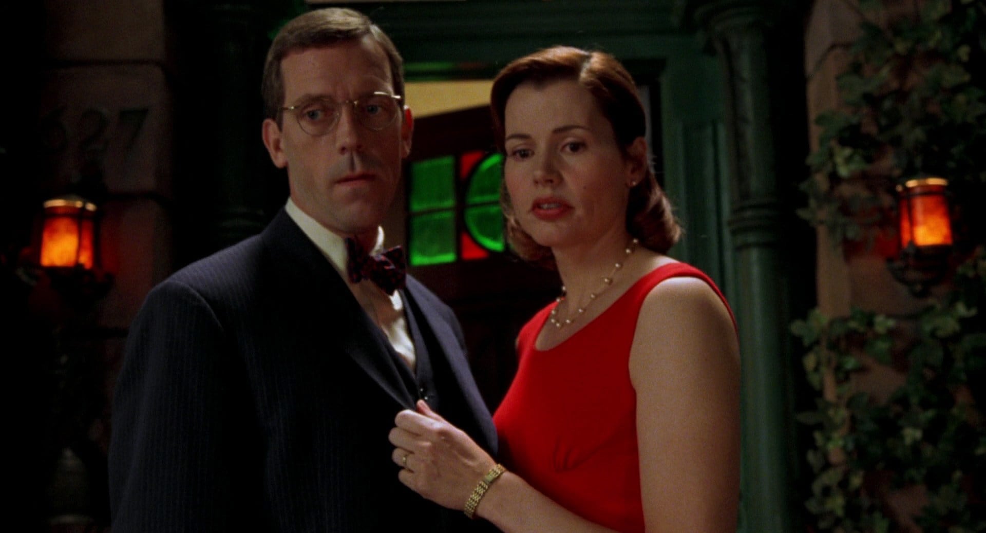 Geena Davis: la historia de una actriz que se negó a convertirse en un fantasma de su propia fama 14 En Stuart Little (1999), junto a Hugh Laurie.