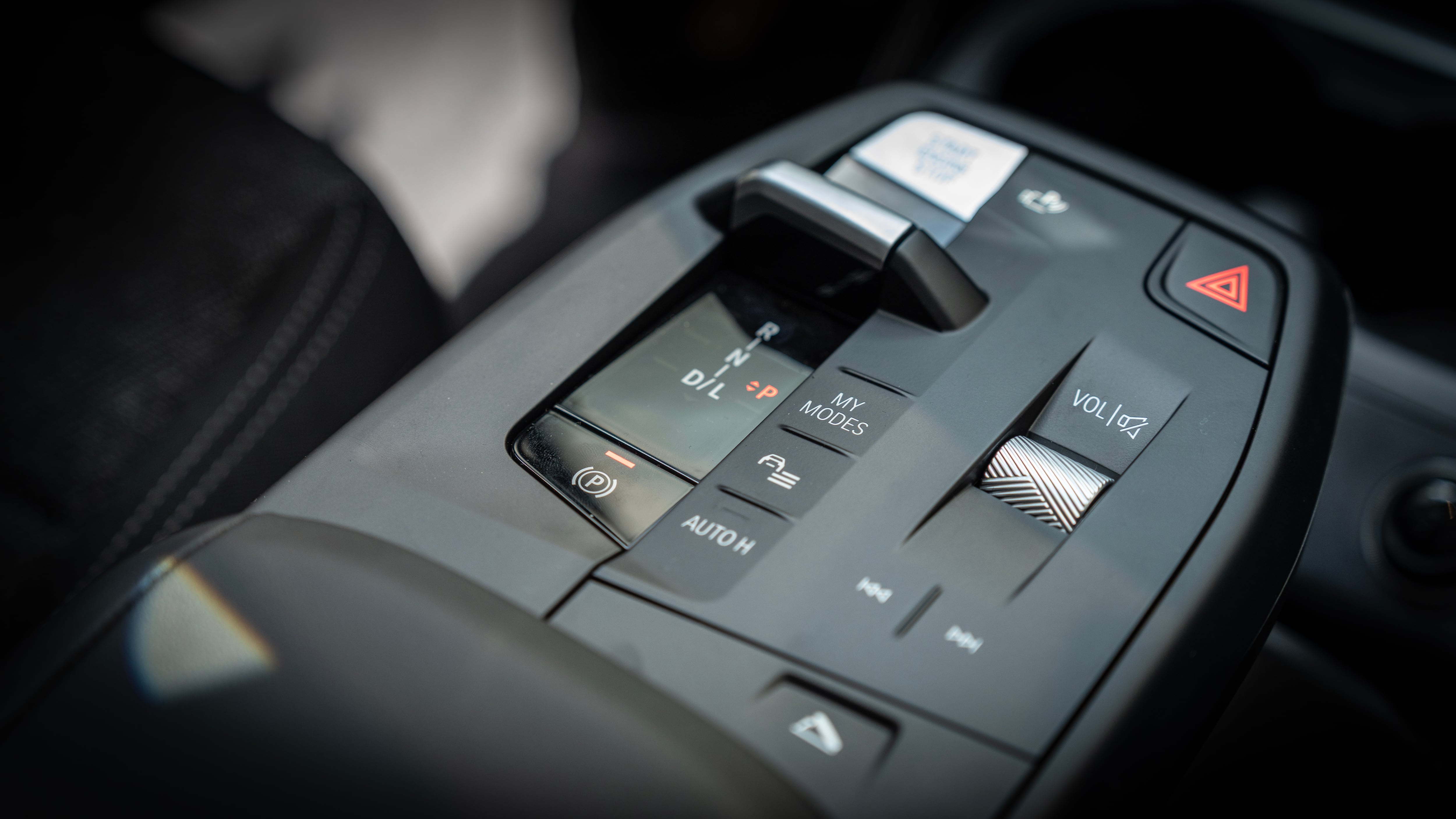 Cuenta con la transmisión automática Steptronic de doble embrague y siete velocidades