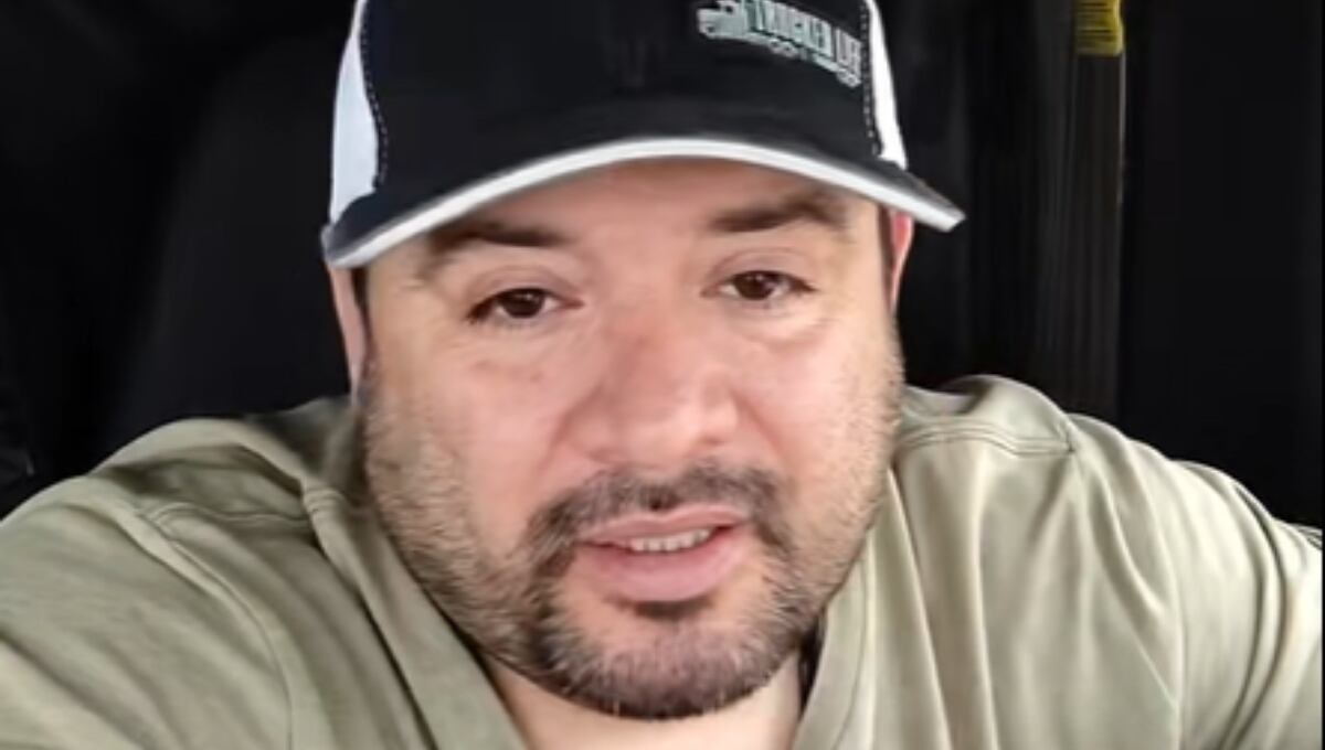 El mexicano destacó que muchas personas fueron desplazadas de sus lugares de origen Foto: Captura de pantalla @santiagoloera710