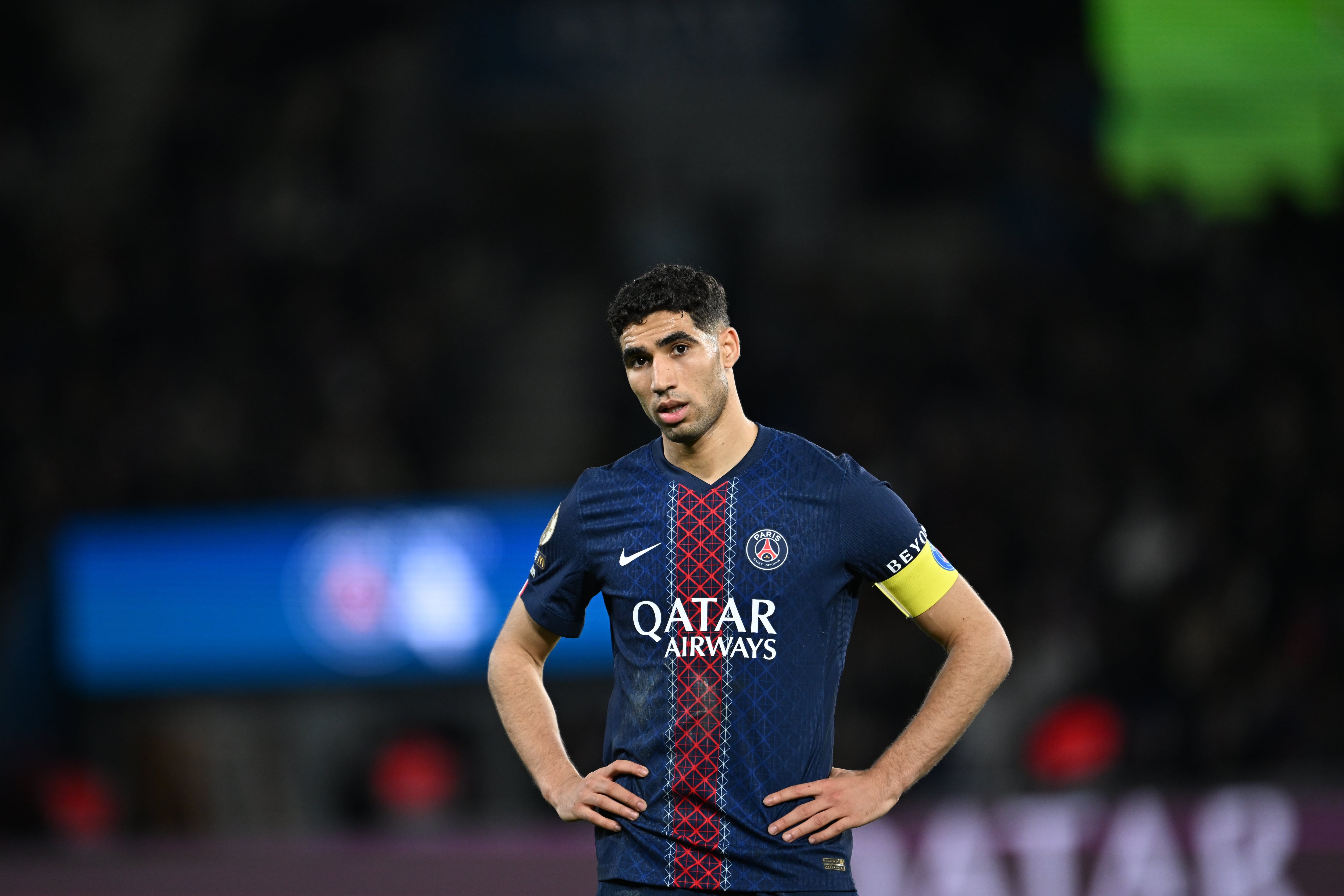 De acuerdo con la denuncia, el jugador habría violado a la denunciante en su departamento de París