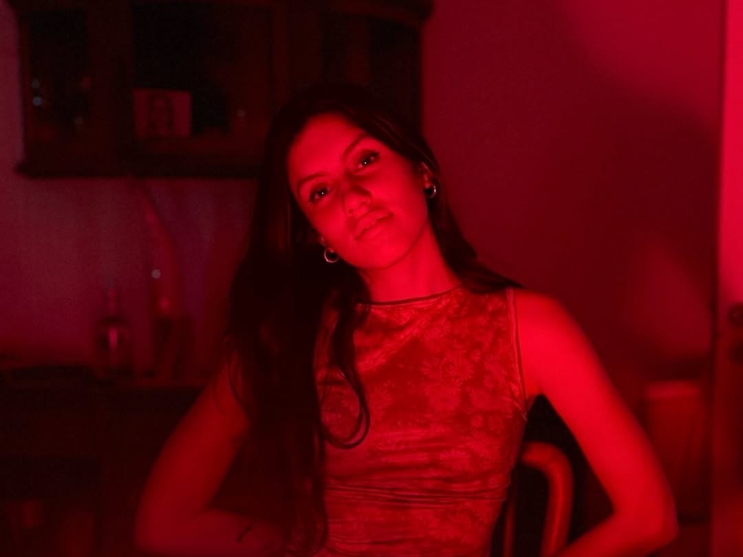 Rebeca Ricosta tiene 28 años y es diseñadora gráfica (Foto: Instagram @rebecaricosta)