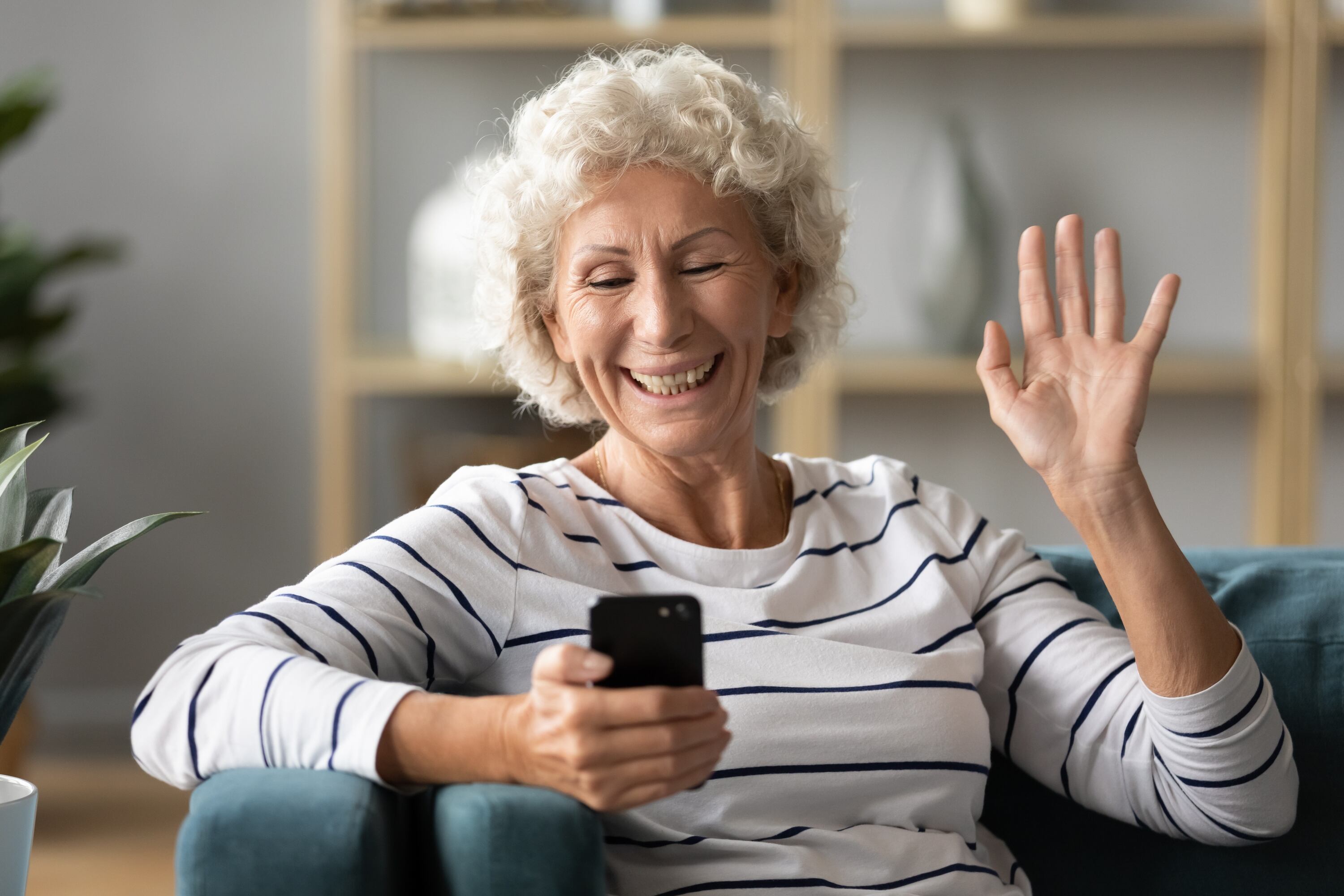 WhatsApp permite colocar filtros y fondos en las videollamadas