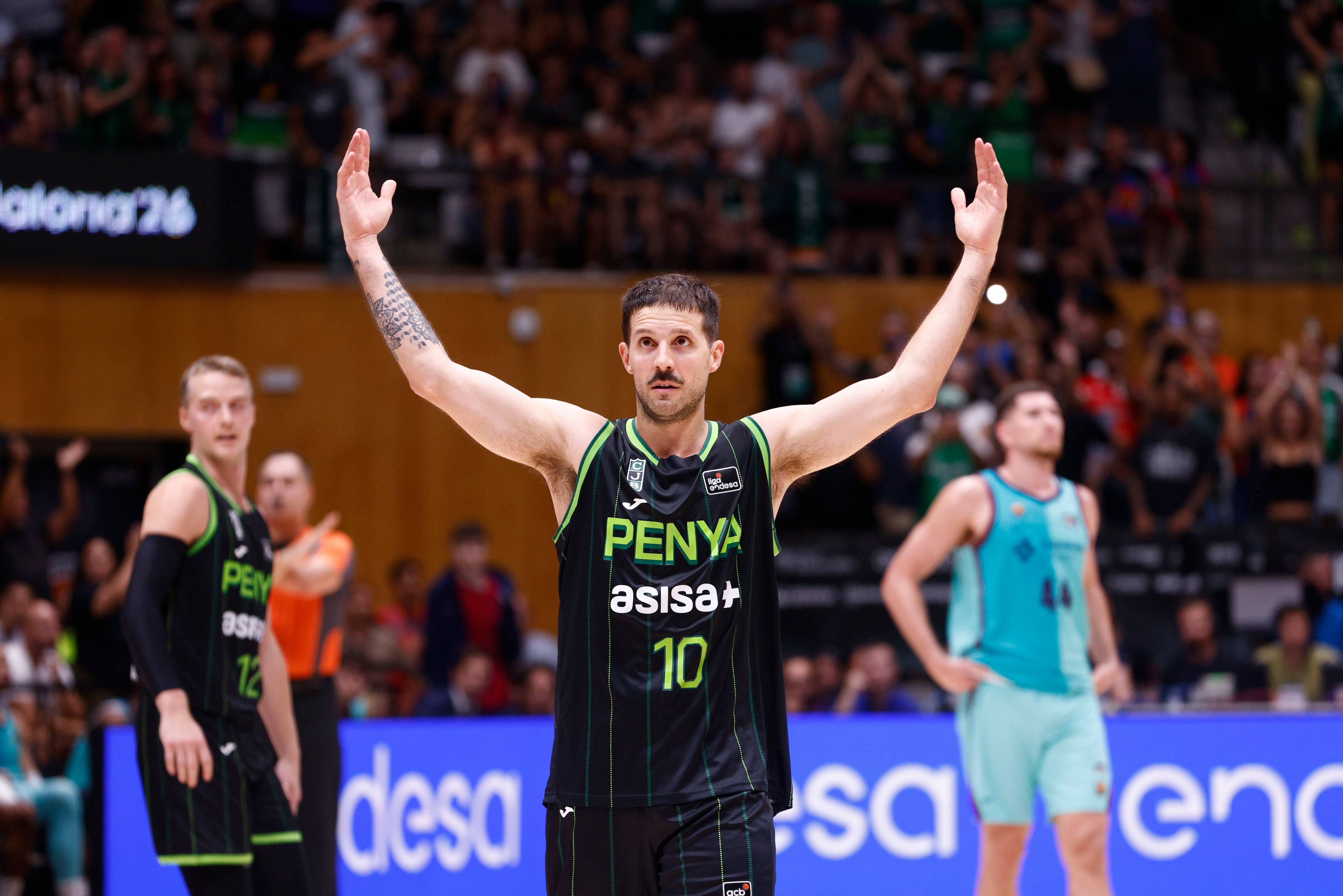 Nicolás Laprovíttola fue la gran figura de Joventut de Badalona, que logró la Supercopa de España ante Barcelona