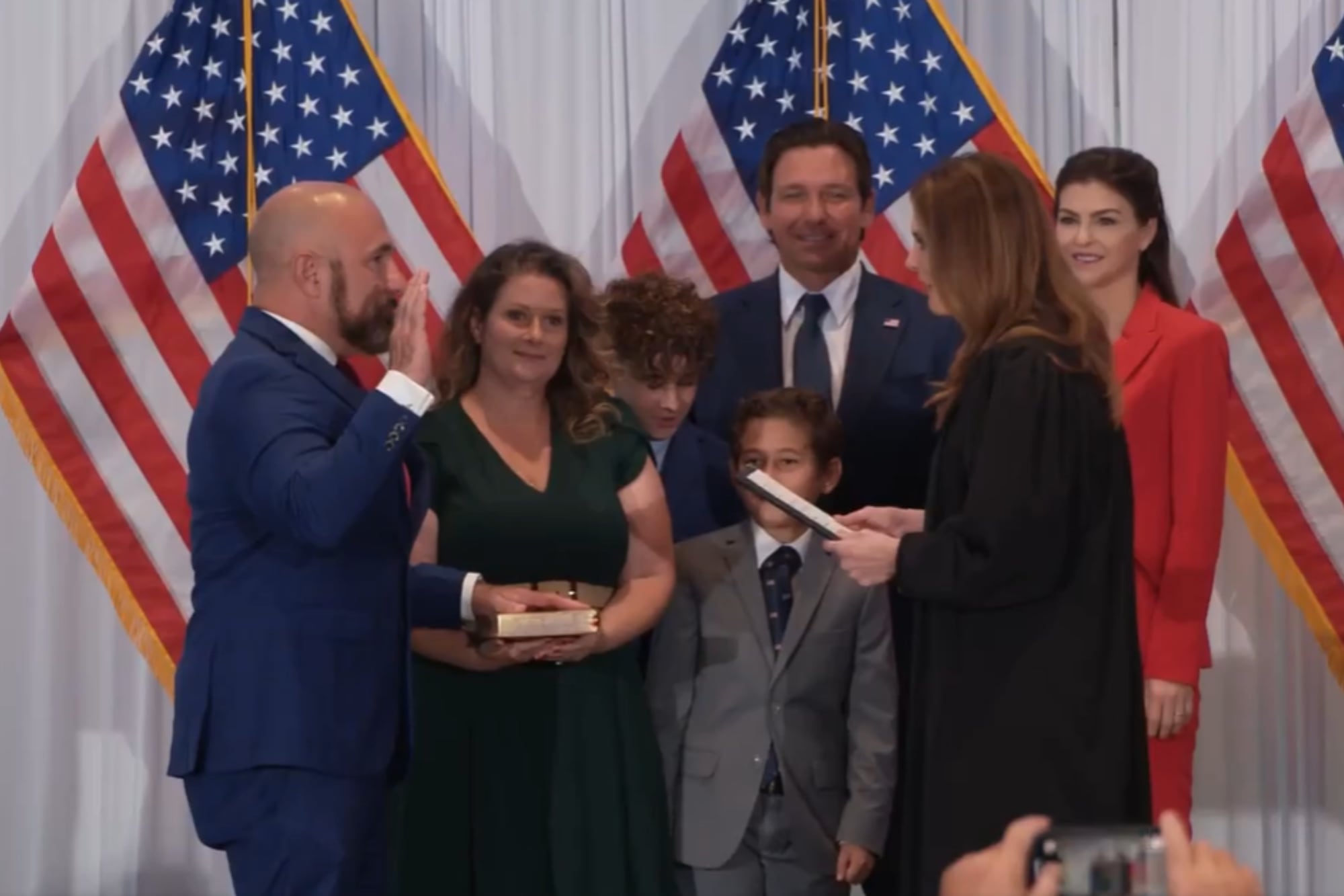 Jay Collins, veterano condecorado de las Fuerzas Especiales, sirvió 23 años como boina verde con misiones en Afganistán, Irak y Sudamérica
