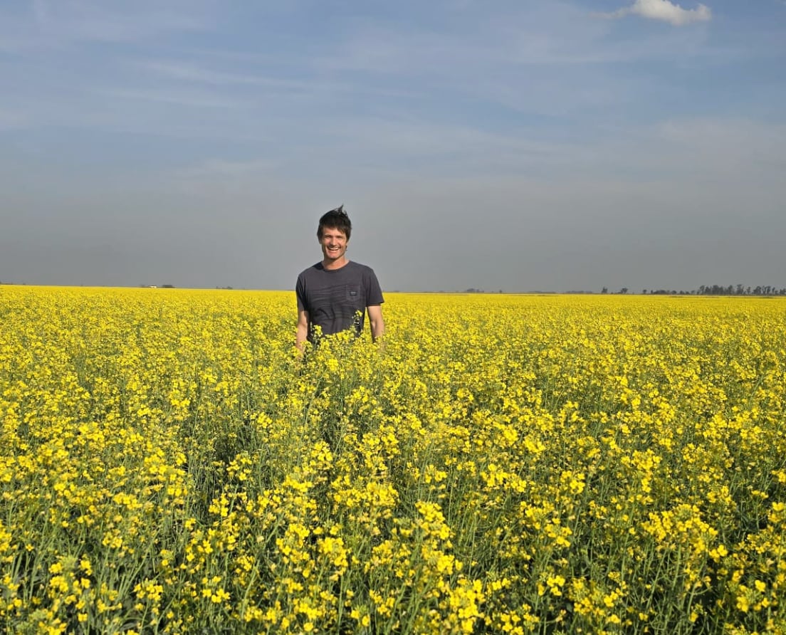 Furor en el mundo: es productor y siembra 3000 hectáreas de un cultivo que hace volar a los aviones