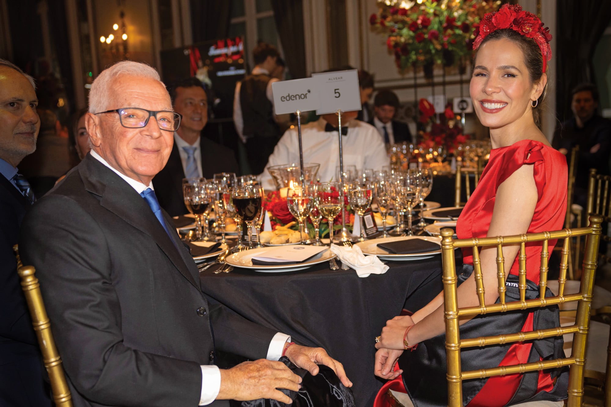 Eduardo y Elina Costantini, que lució un vestido de Gino Bogani y un tocado de flores, al mejor estilo Frida Kahlo