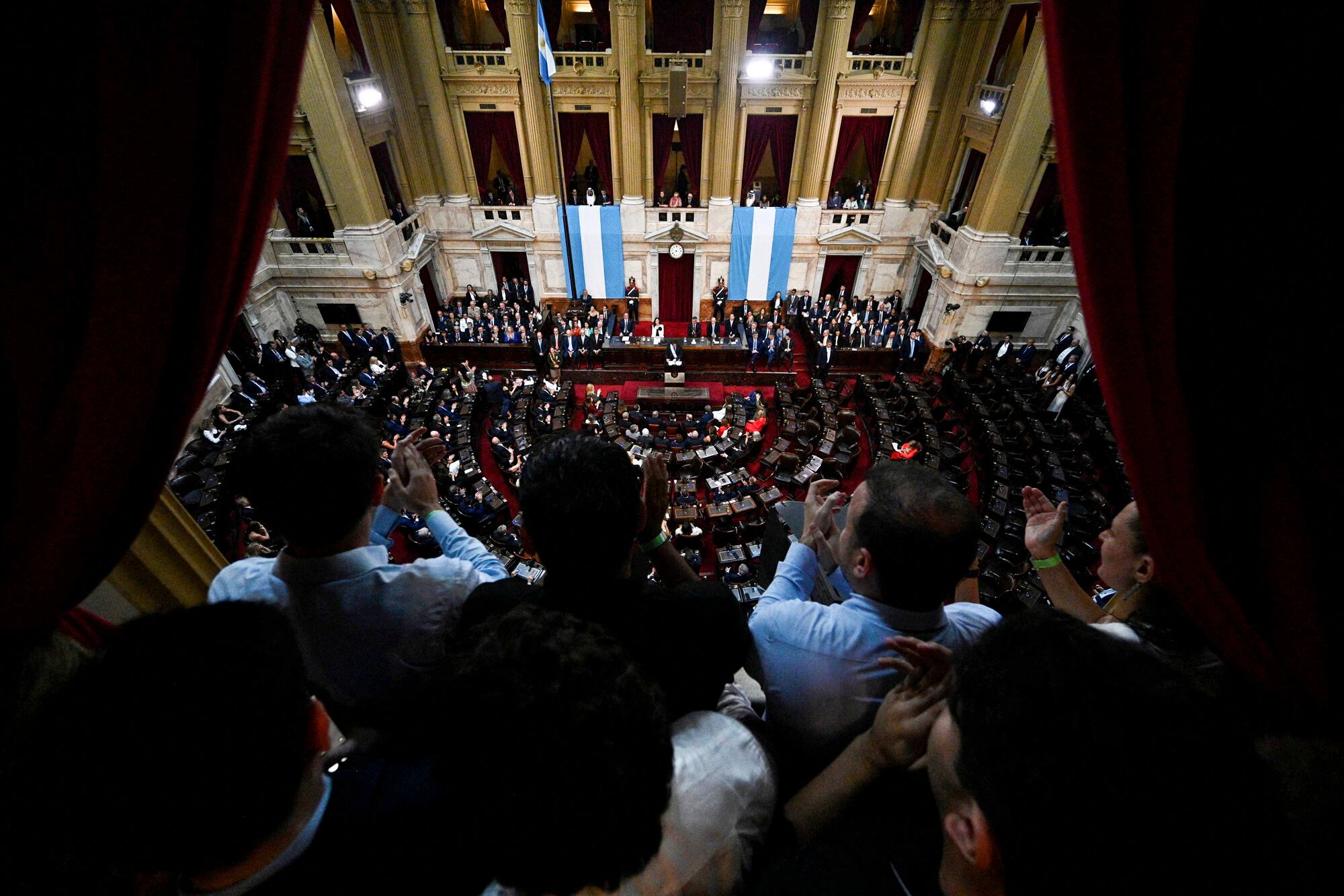 Javier Milei durante la inauguración de la 143ª sesión ordinaria del Congreso en el Congreso Nacional en Buenos Aires el 1 de marzo de 2025. (Foto de Luis ROBAYO / AFP)
