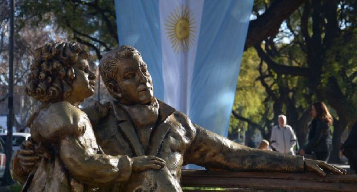 Antes el Día del Padre se celebraba en la Argentina en honor a San Martín, quien se convirtió en padre de Merceditas el 24 de agosto