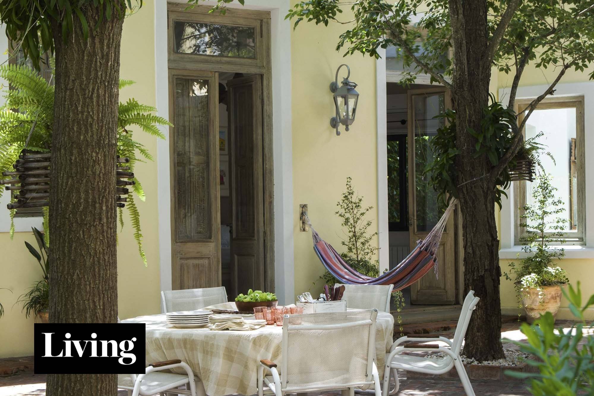 Recuerdos coloniales, el toque provenzal y un aire brasileño en esta singular casa de Olivos