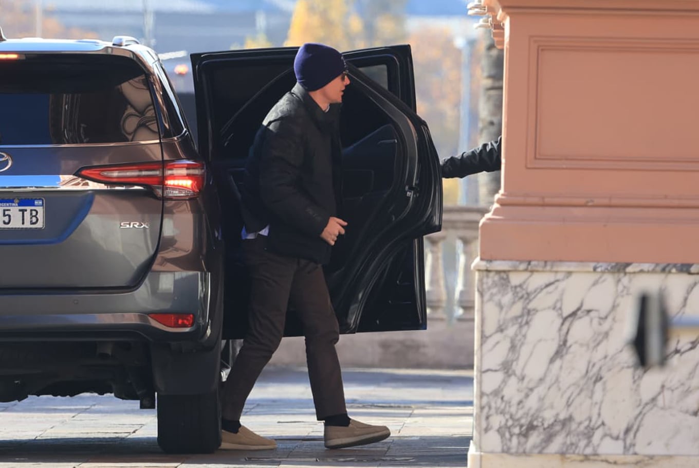 Santiago Caputo llega a la Casa Rosada