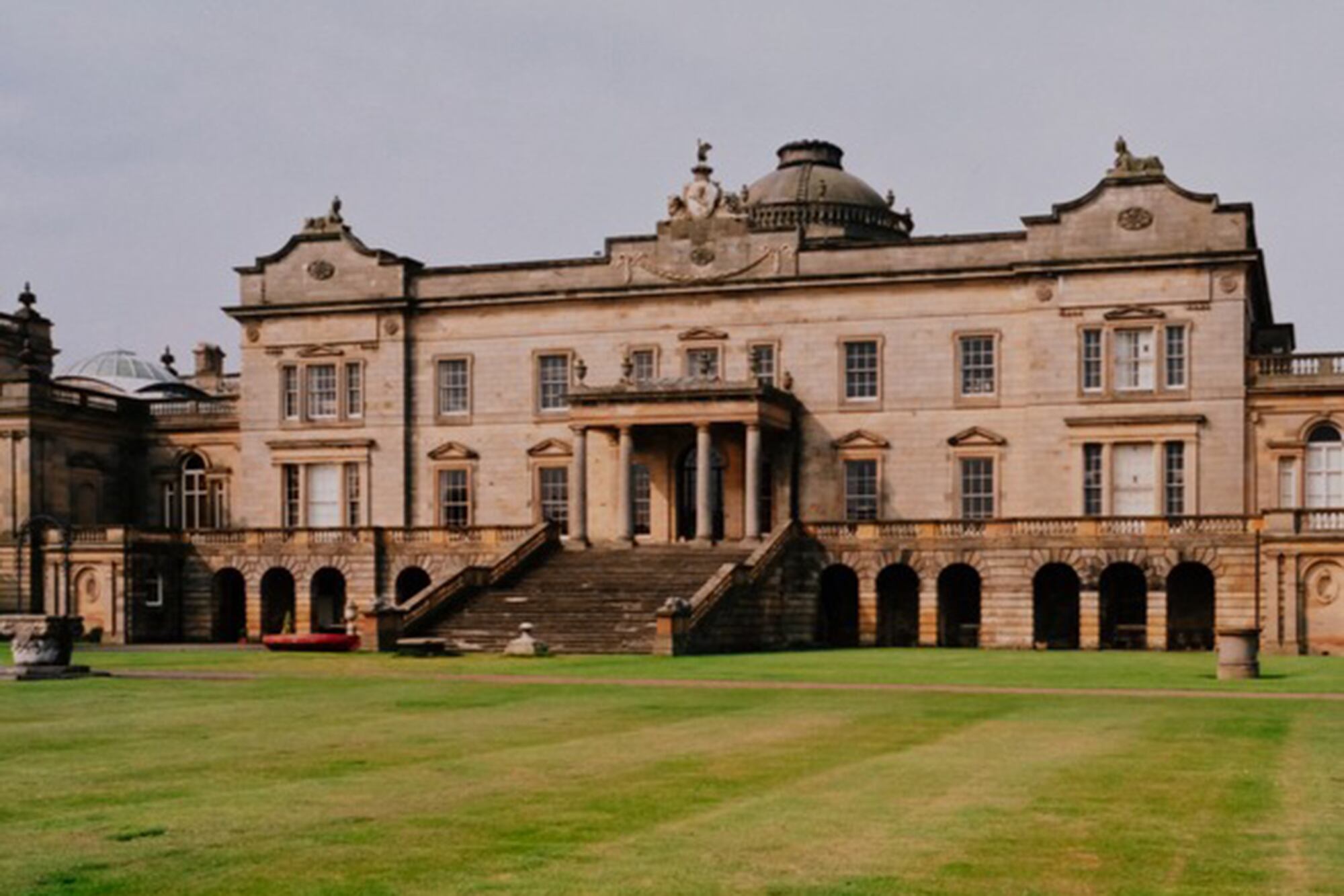 El exterior de Gosford House: se utilizó la fachada y el vestíbulo en la película