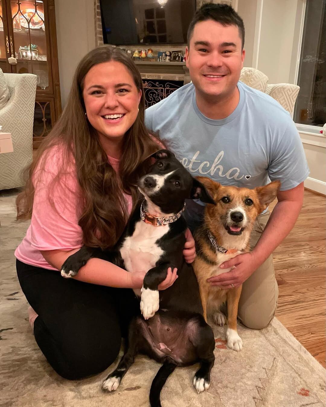Maya se integró sin problemas a su nueva familia y hoy vive feliz.