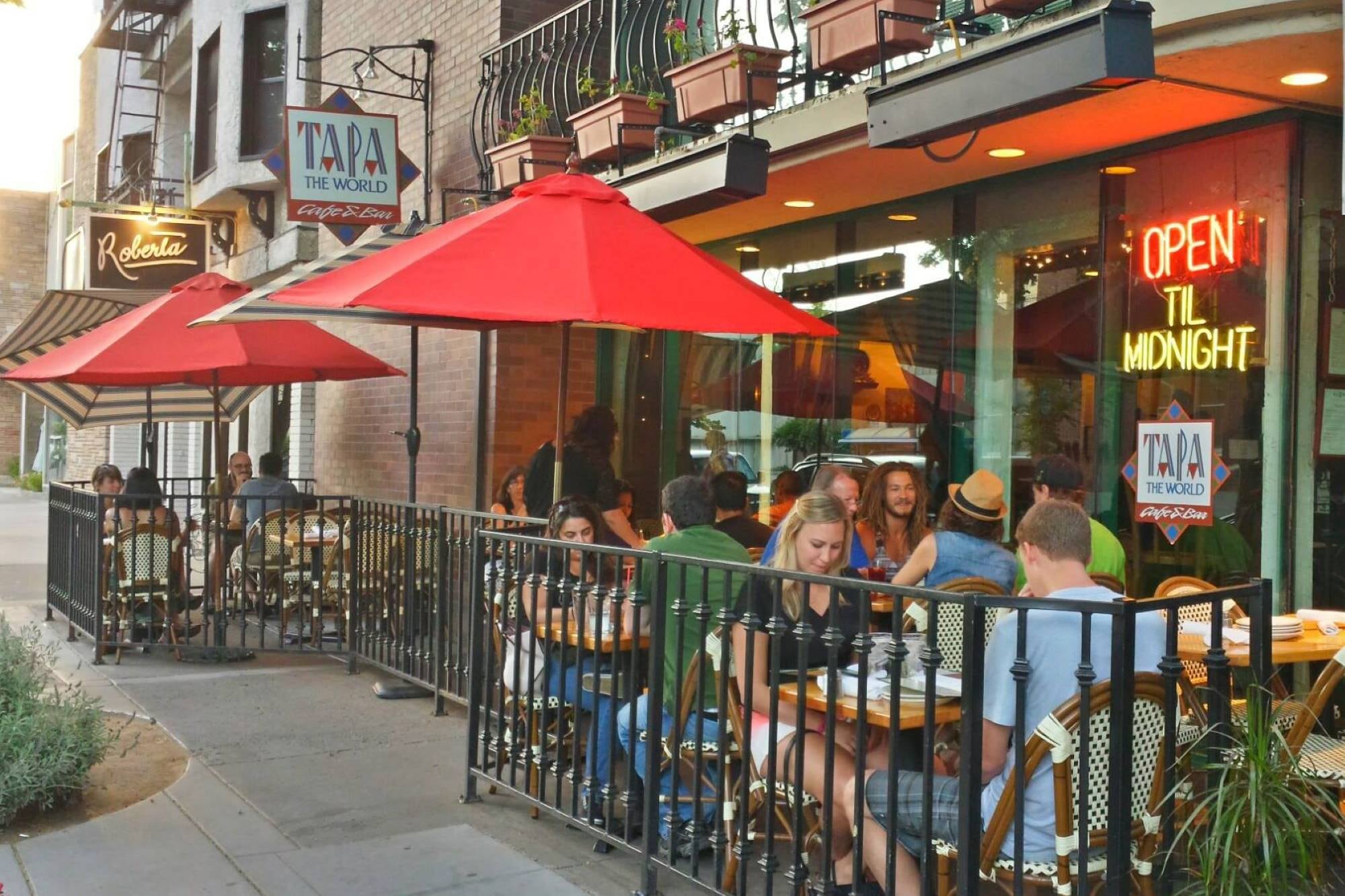 Tapa the World, el restaurante abrió en 1994 y que Murillo compró en 2020