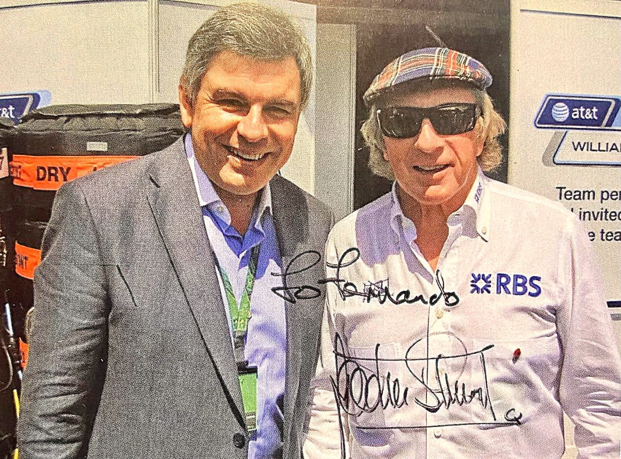 Fernando Tornello con Jackie Stewart, uno de los que movilizó su vínculo con la Fórmula 1