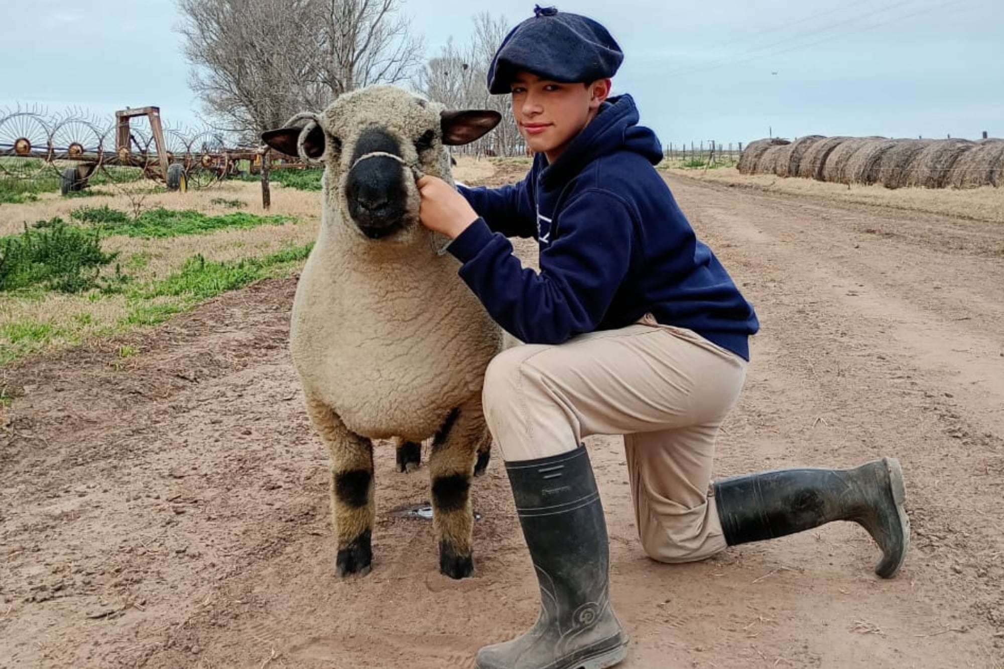 “Enorme esfuerzo”: el chico que a los 12 años es sensación por sacar campeones