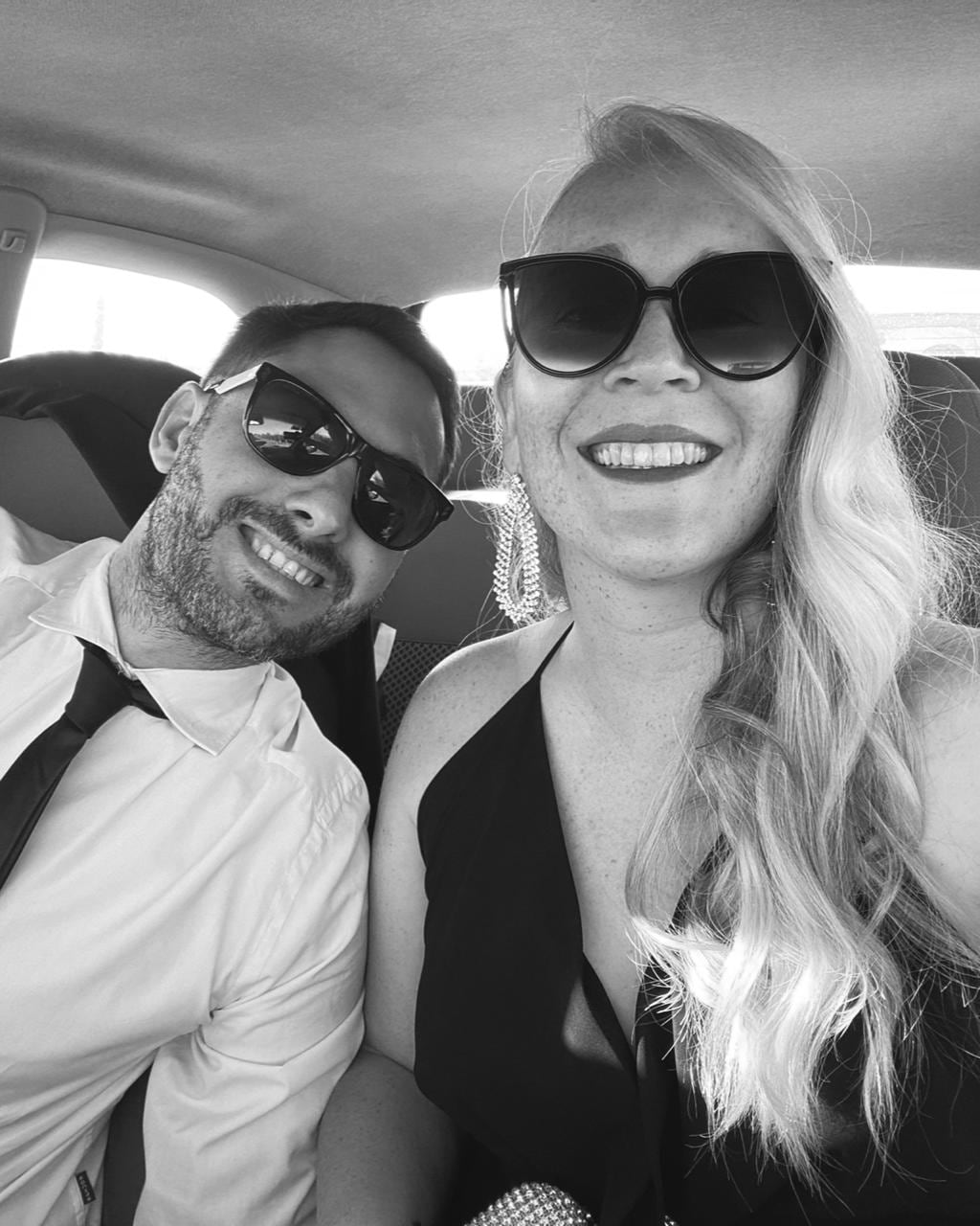 Ramiro y María Laura: él es hipoacúsico; ella, sorda profunda. Dos recorridos distintos, pero con un punto en común: haber tenido que enfrentar, desde muy chicos, un mundo que muchas veces no está preparado para incluirlos.