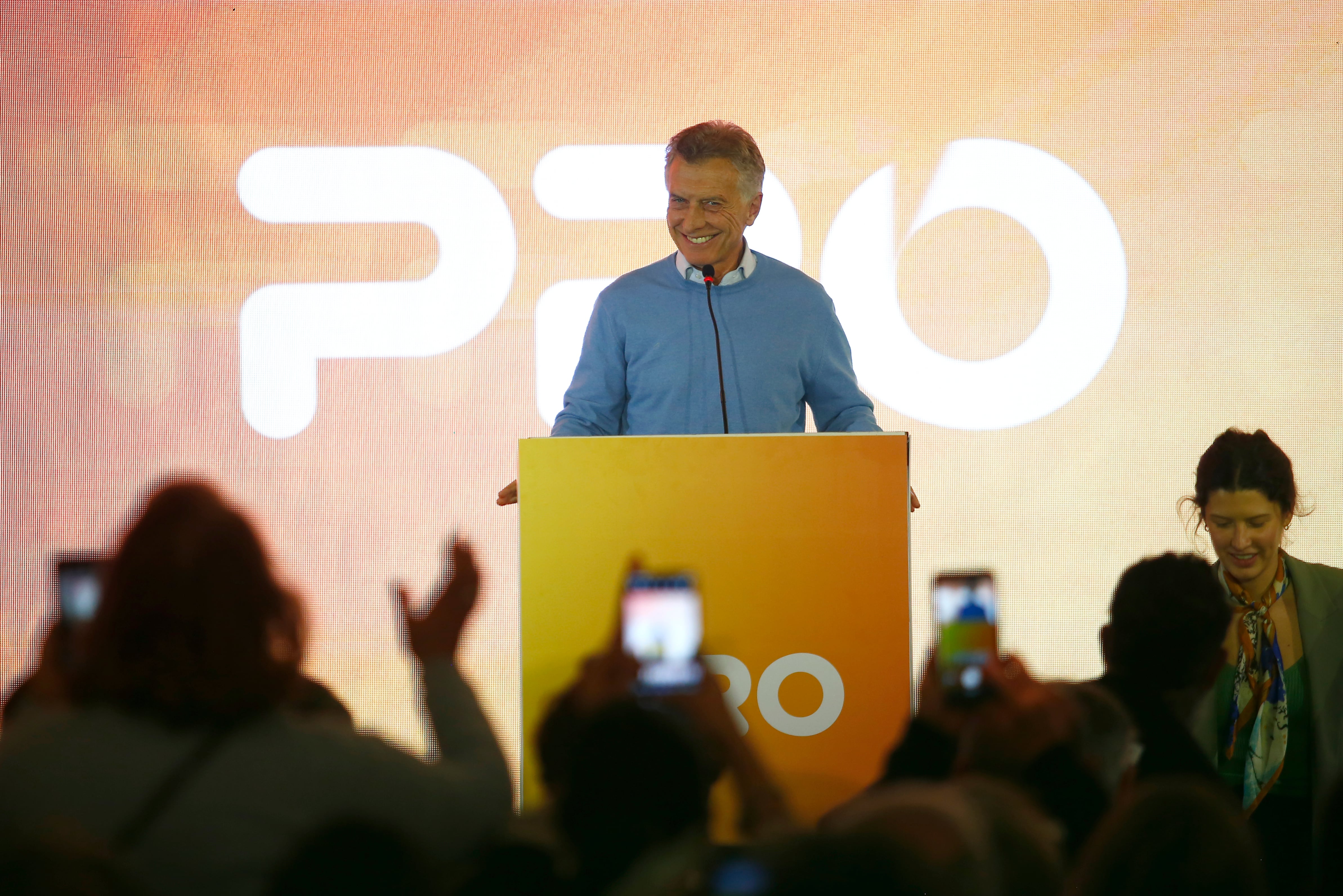 Kirchneristas y libertarios se irritan con Macri