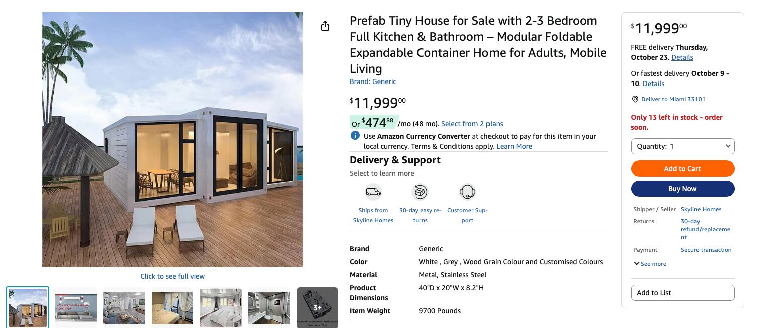 La casa cuenta con una cabina de ducha de mármol con cabezal, ventilador extractor silencioso, calentador de agua, inodoro, lavabo y espejo