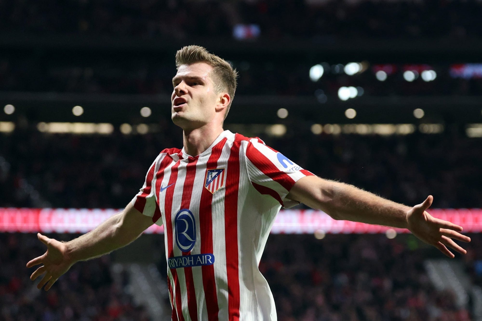 Alexander Sorloth consiguió dos goles en la victoria sobre Espanyol; Atlético de Madrid es goleador pero a la vez vulnerable.