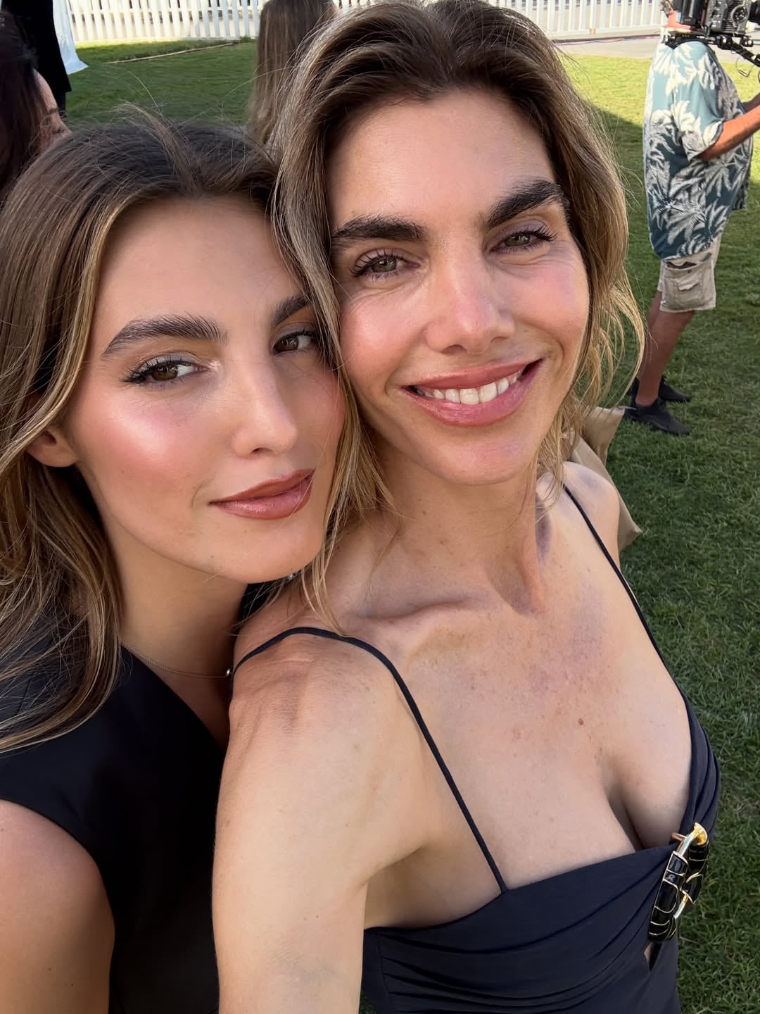 Delfina y su hija Aurora en una selfie de recuerdo de su paso por Australia, un destino que visitan desde hace años en esta época del año