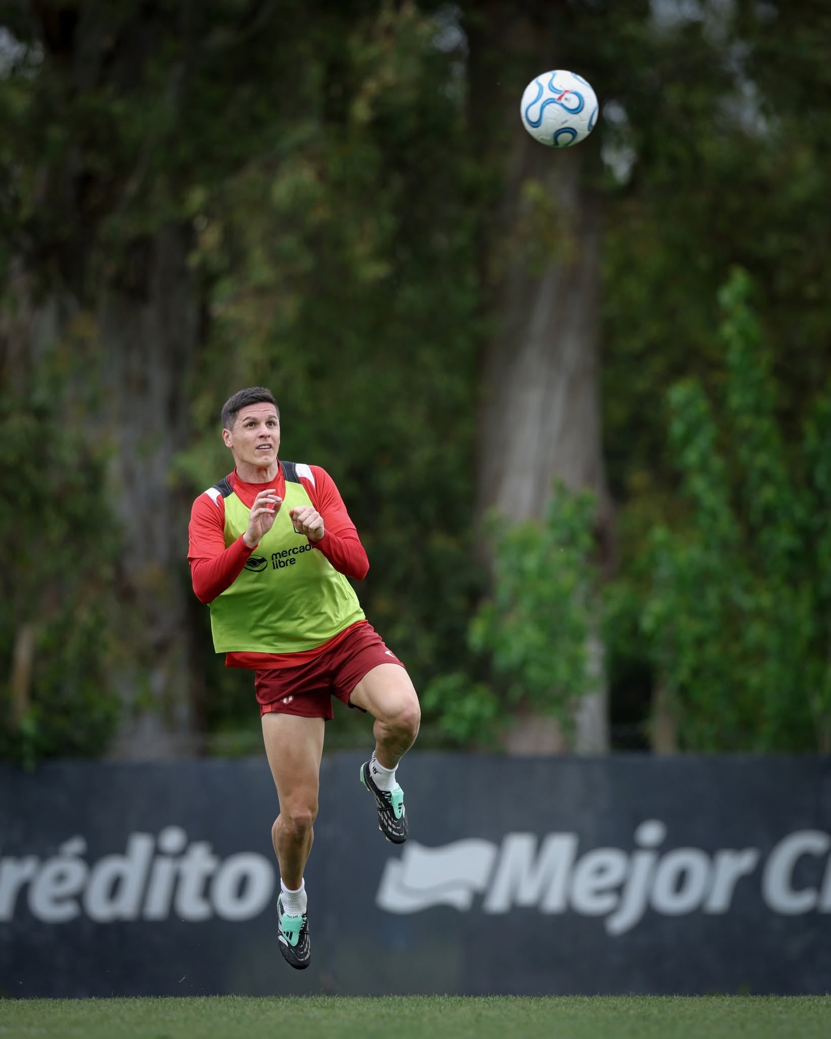 “Es uno de los mejores del mundo en el juego aéreo”, lo elogió Leonardo Jardim, técnico de Flamengo, que lo dirigió en Monaco