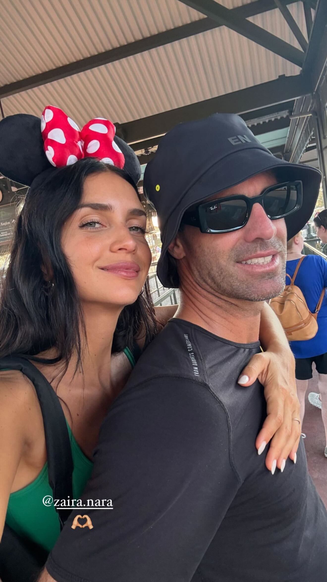 Zaira Nara y Facundo Pieres durante el viaje a Disney (Foto: Instagram @zaira.nara)