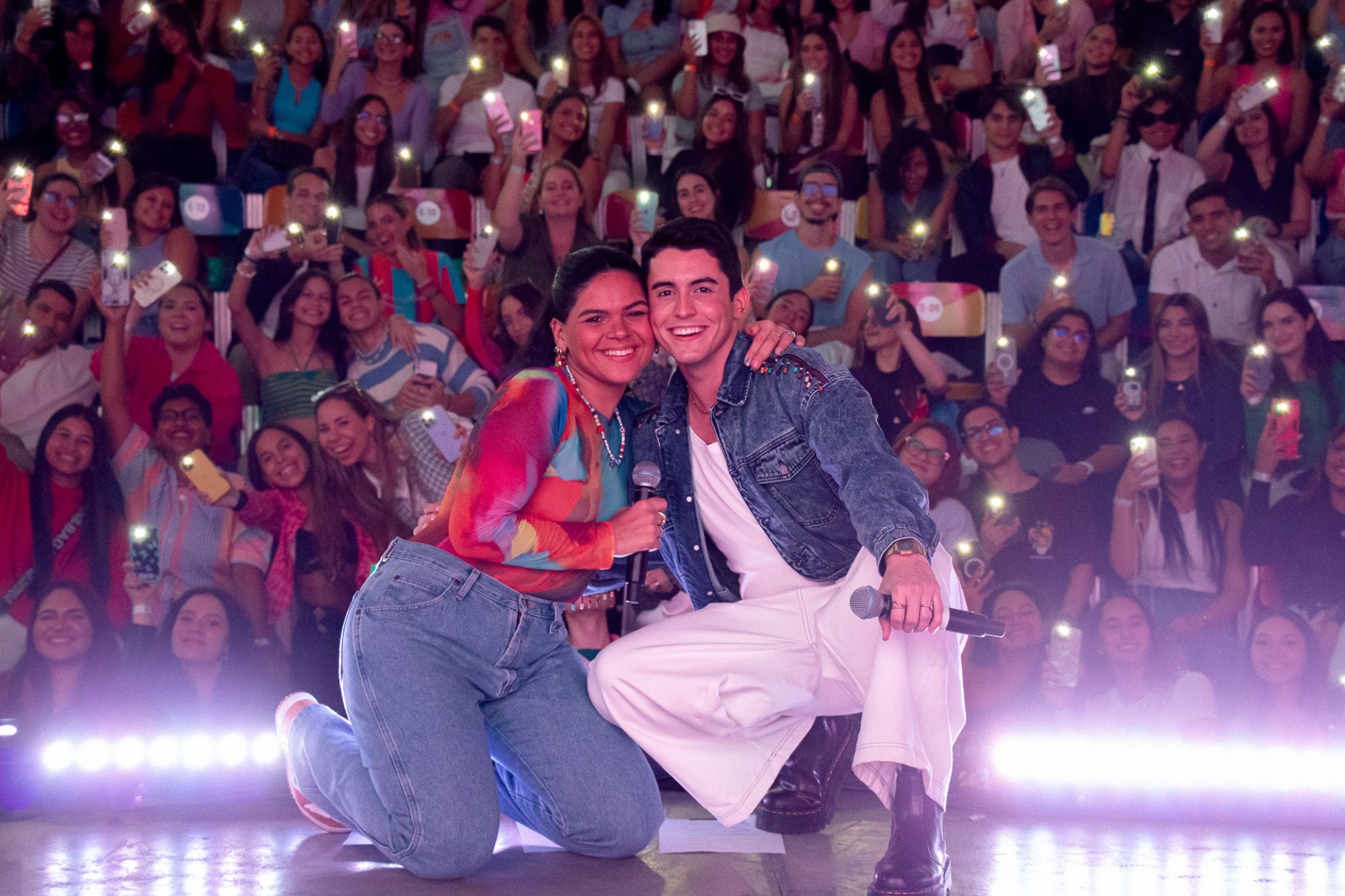 Son venezolanos, comenzaron su sueño en EE.UU. y ahora el humor los unió con un proyecto que recorre el mundo