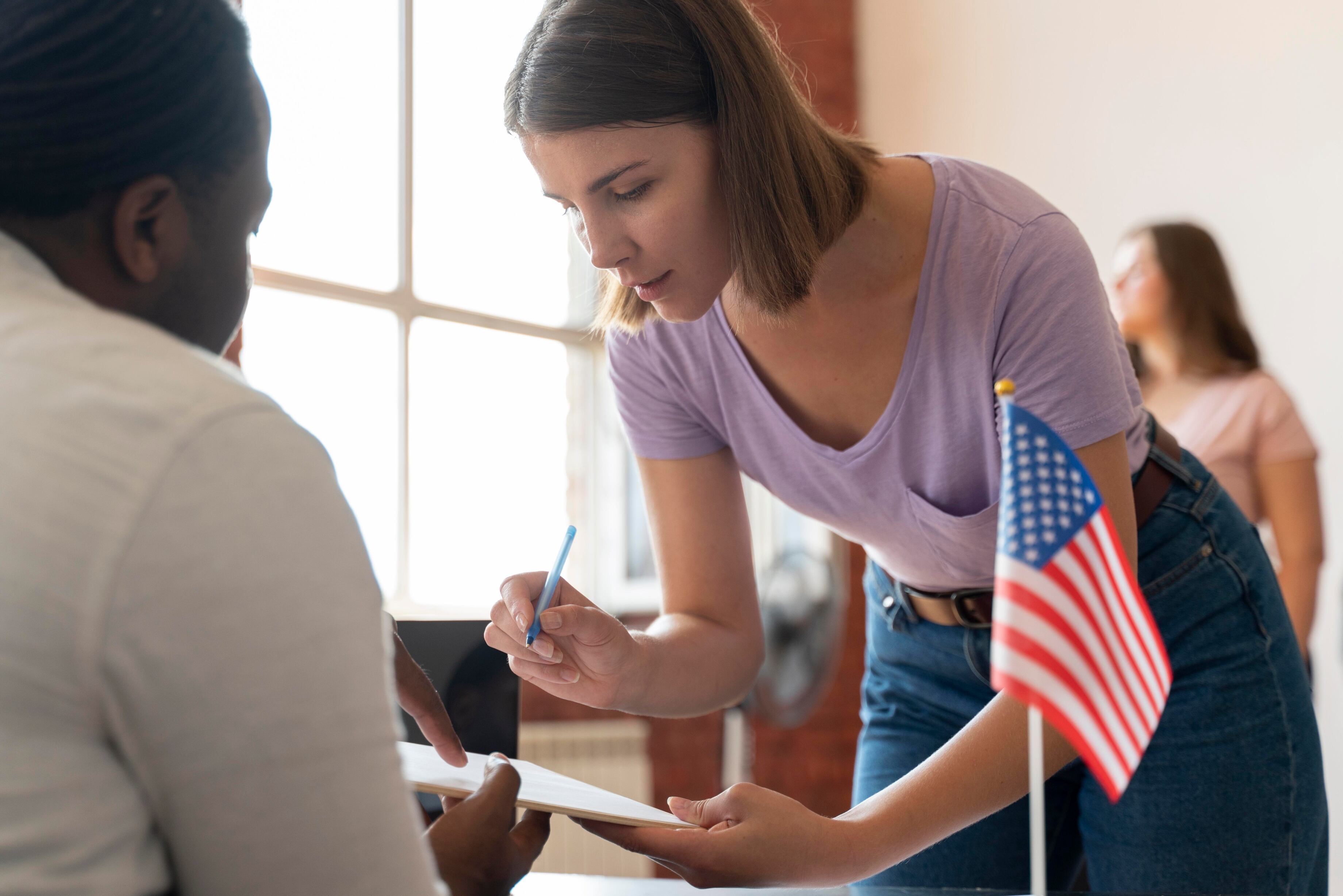 Es posible que un trabajador no inmigrante en Estados Unidos cambie su estatus a través de un formulario