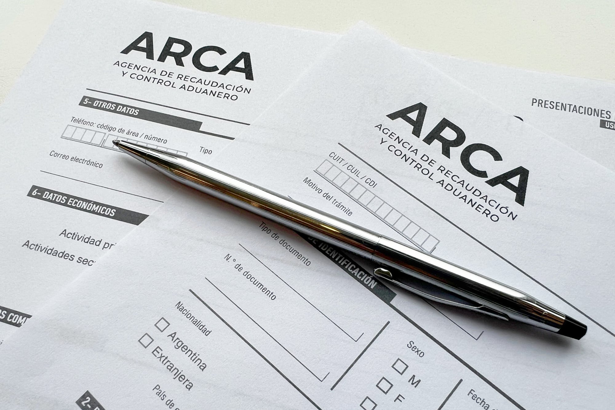 ARCA (Agencia de Recaudación y Control Aduanero) establece las categorías que fijan las cuotas del monotributo