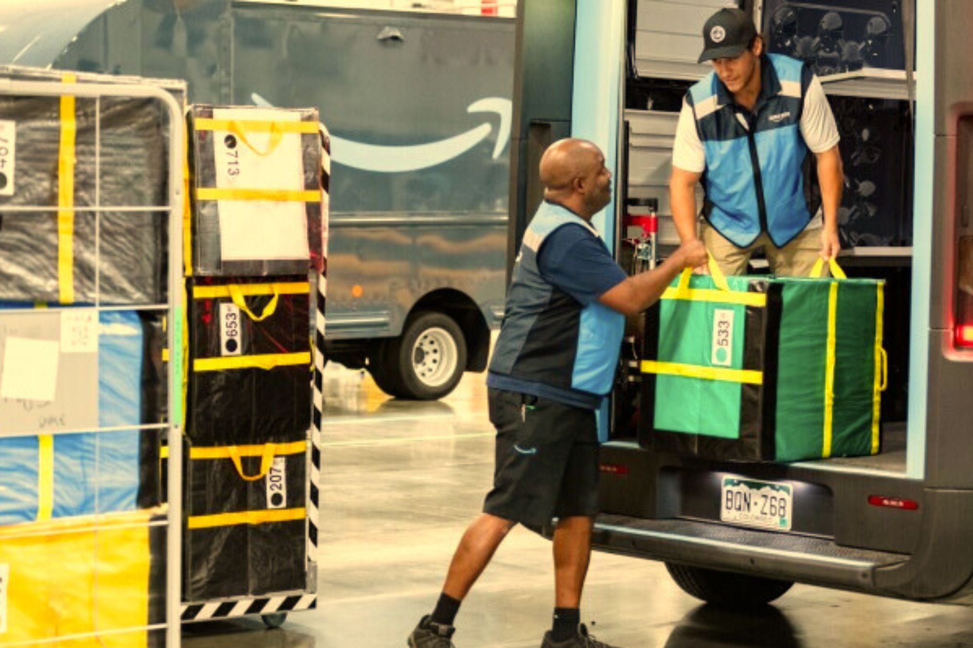 Amazon también amplió su cobertura a zonas rurales, alcanzando 13.000 códigos postales fuera de los grandes centros urbanos (Archivo)