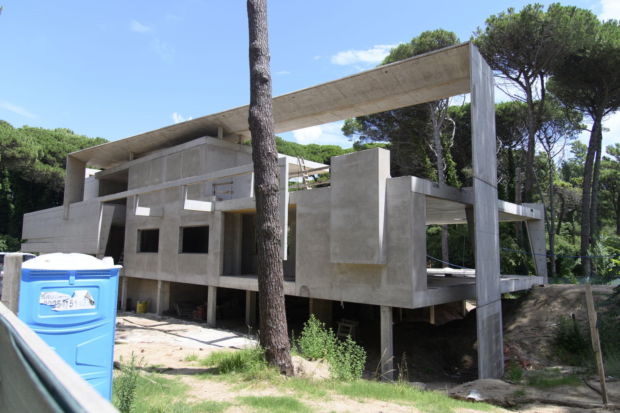 Debate urbanístico en Cariló: dudas sobre FOS, FOT y fiscalización