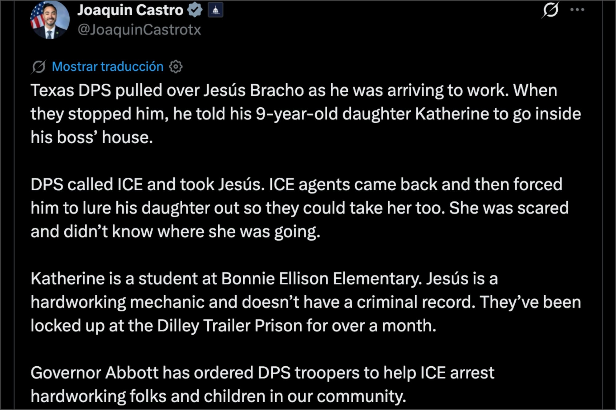 El congresista latino acusó a Abbott de ordenar al DPS colaborar con el ICE para