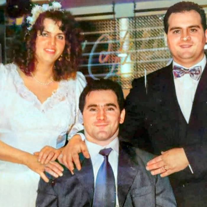 Massimo Lorusso en la boda de su hermano Claudio y su cuñada Noemí