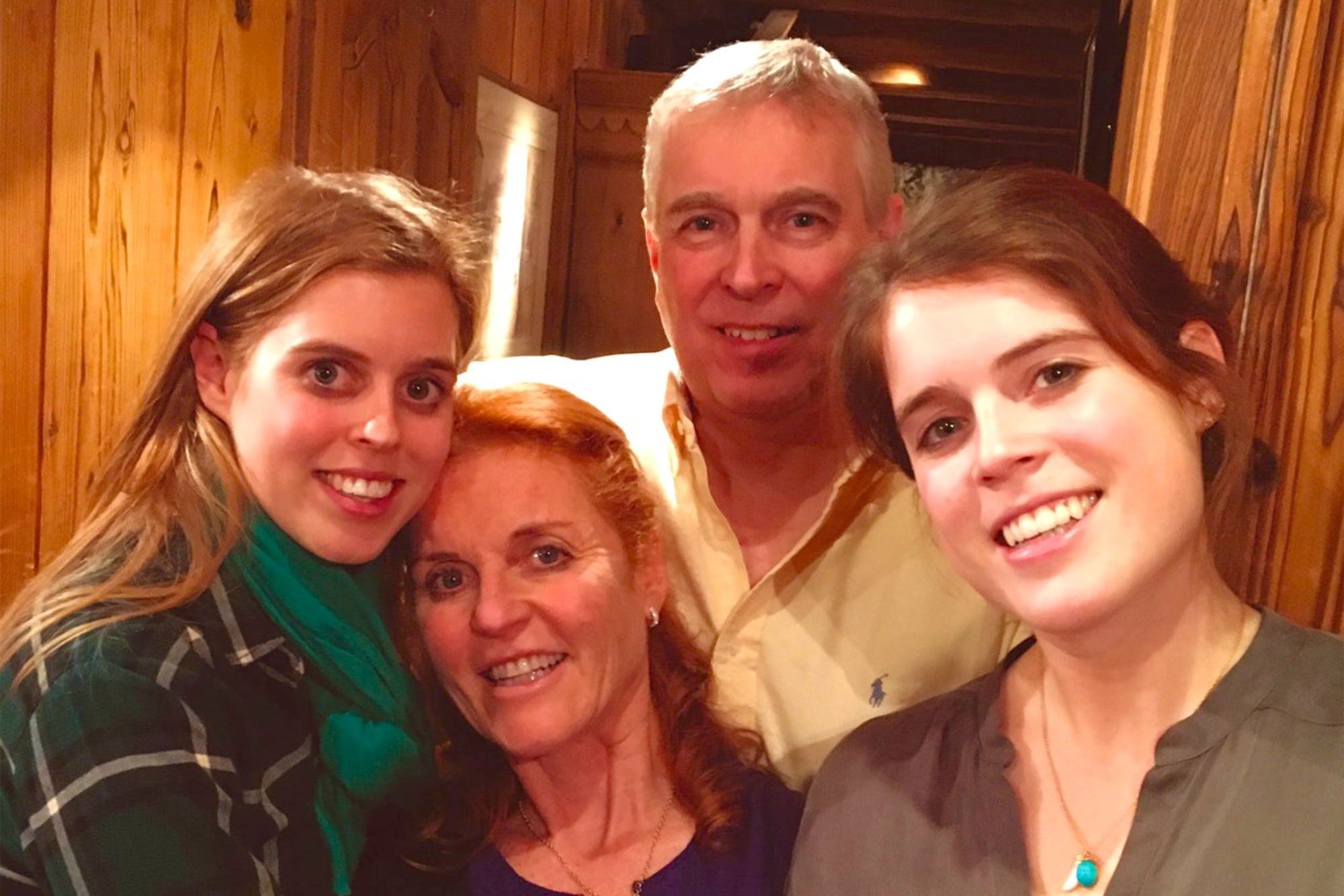 Sarah Ferguson y el príncipe Andres tuvieron dos hijas, las duquesas Eugenie y Beatriz