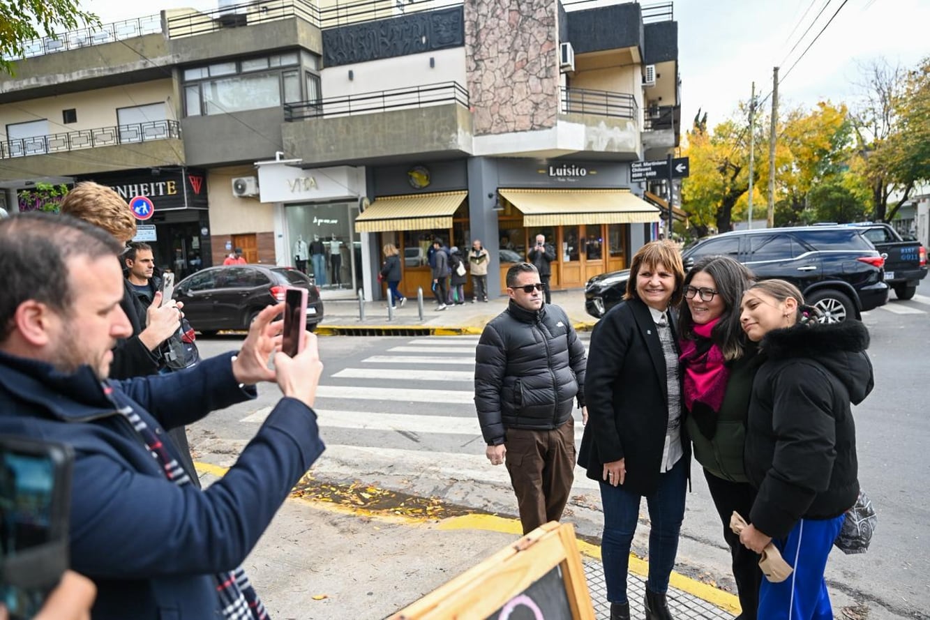 Caminata de Bullrich por Lugano, en mayo pasado