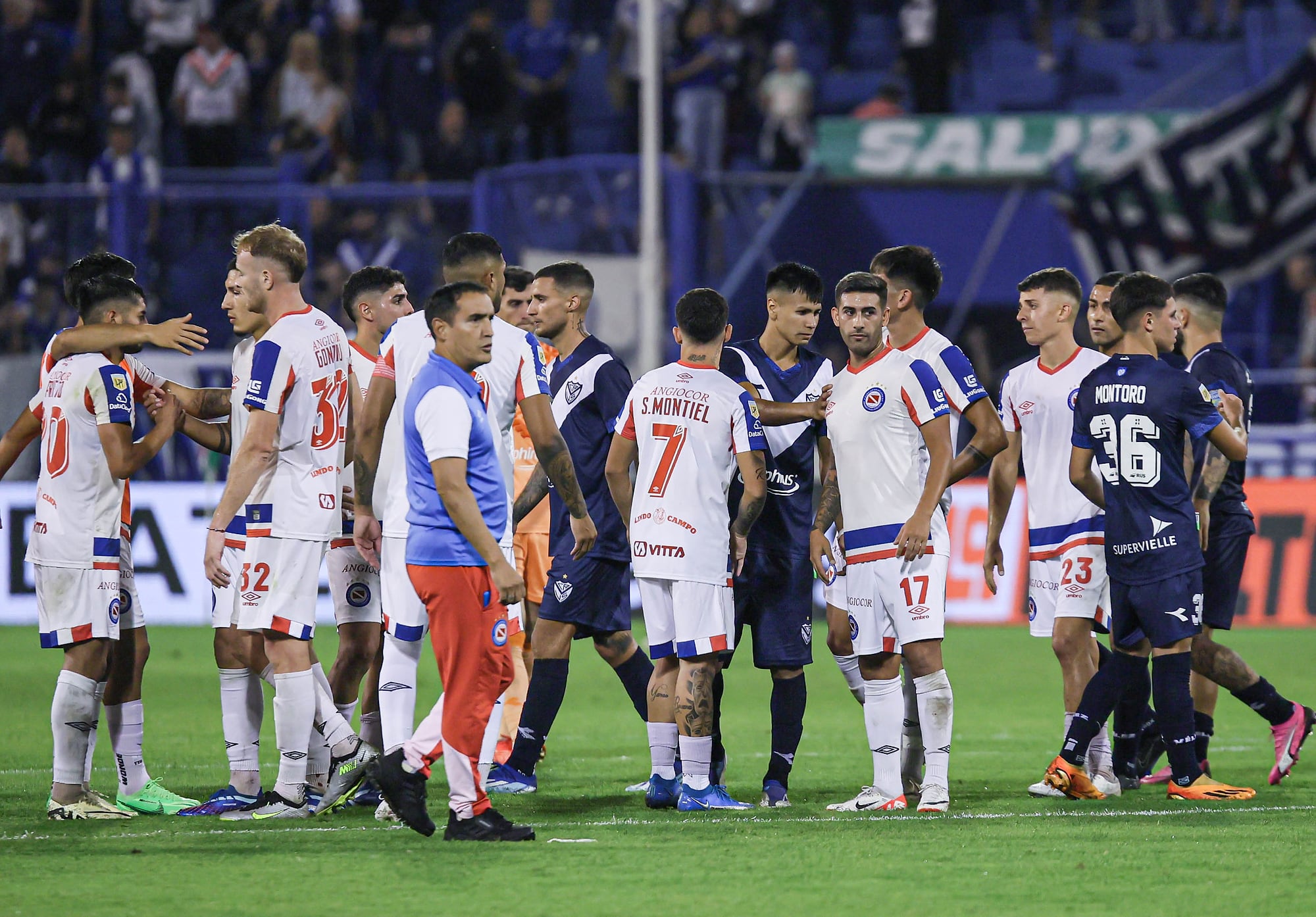 Argentinos y Vélez vuelven a encontrarse, esta vez por las semifinales de la Copa de la Liga. 