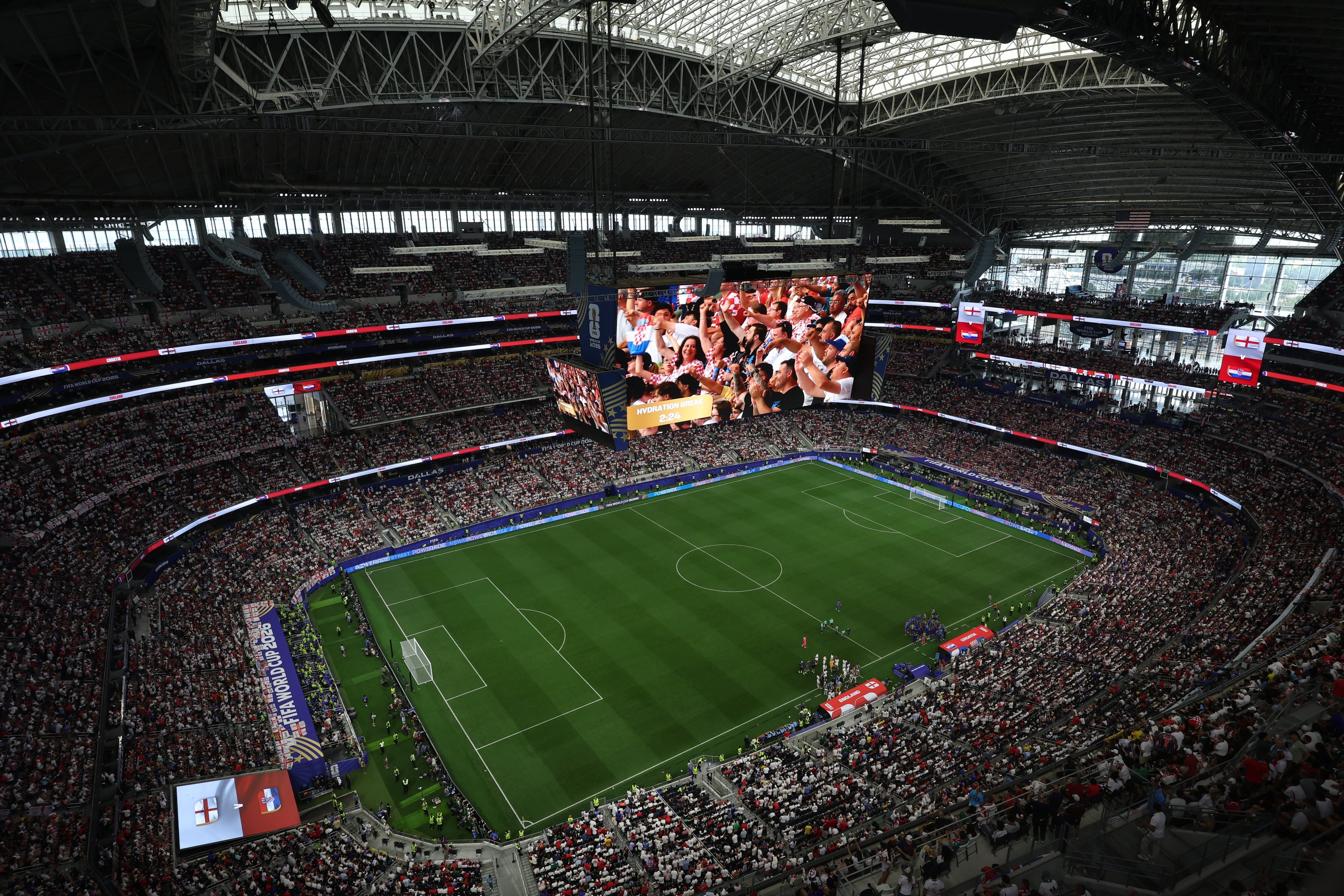 Croacia e Inglaterra jugaron por la primera fecha en el Dallas Stadium
