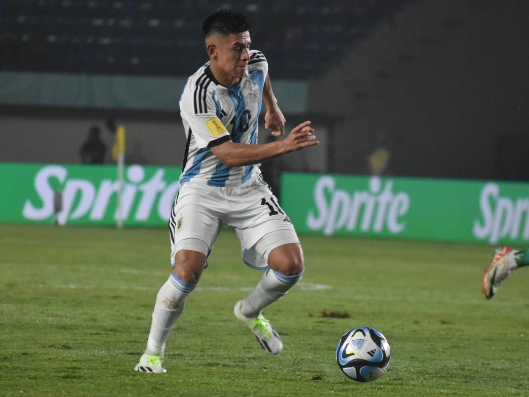 Claudio Echeverri será uno de los referentes de la selección argentina en el Sudamericano Sub 20. En septiembre y octubre se realizará el Mundial en Chile
