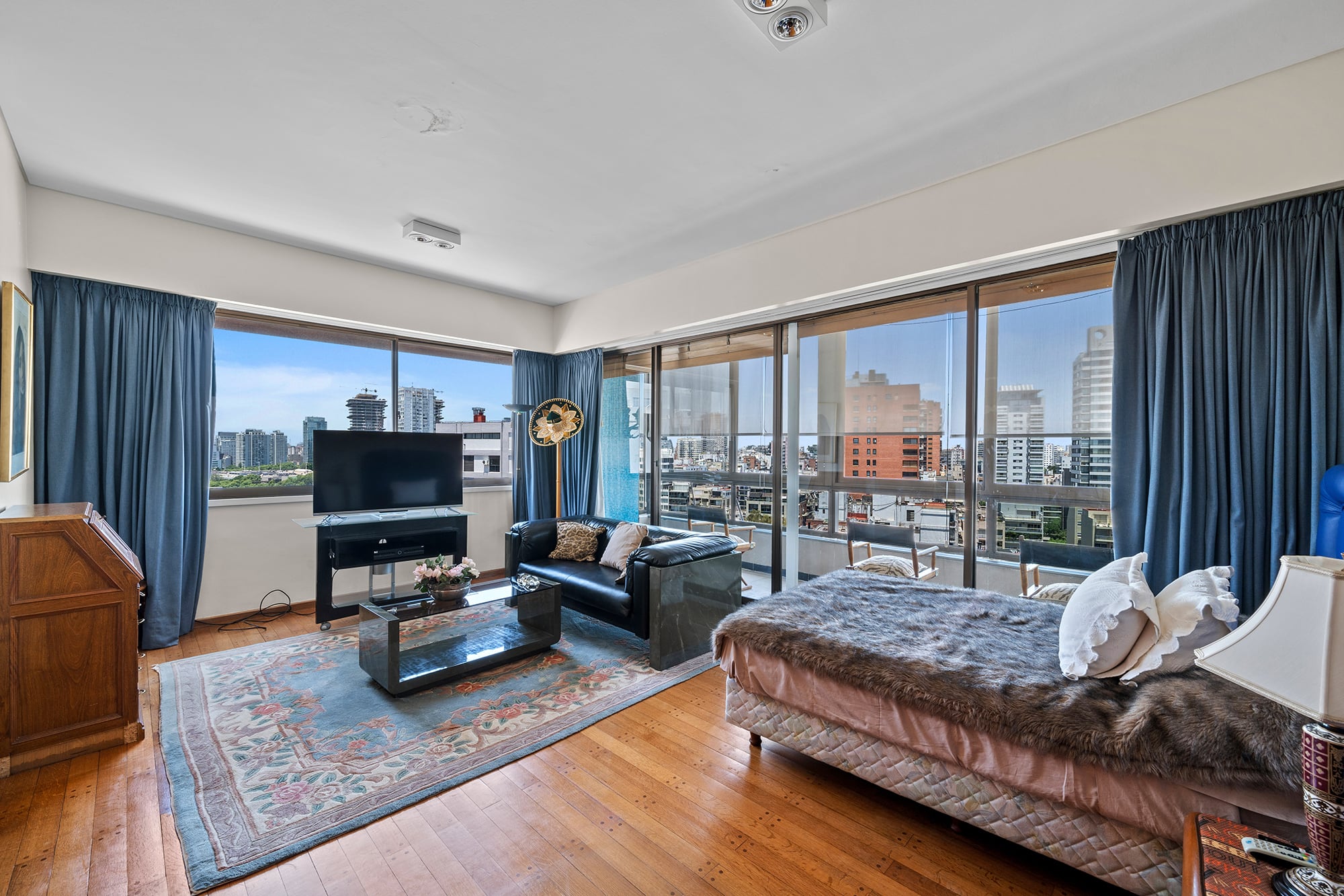 La segunda suite está ubicada en la planta superior