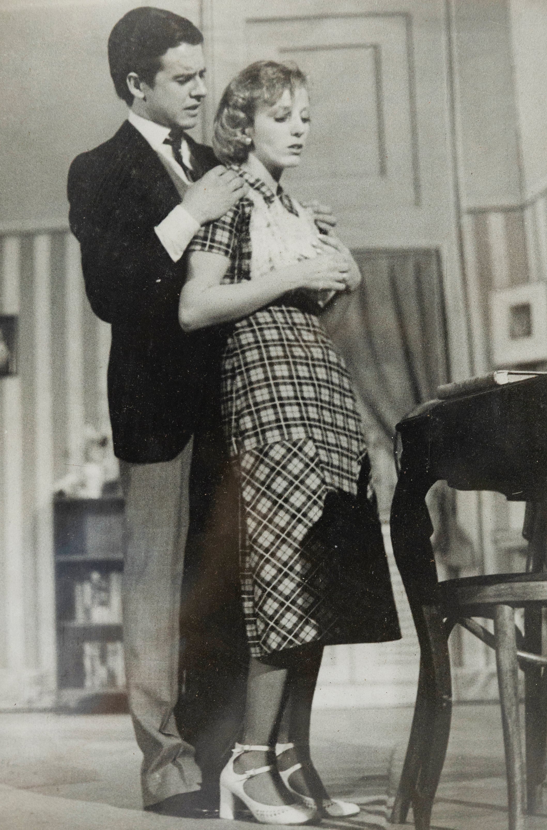 Con la actriz Gilda Imparato, en Adiós juventud, la primera obra teatral que
protagonizó Laport y que fue dirigida por
su maestro, Luis Tasca