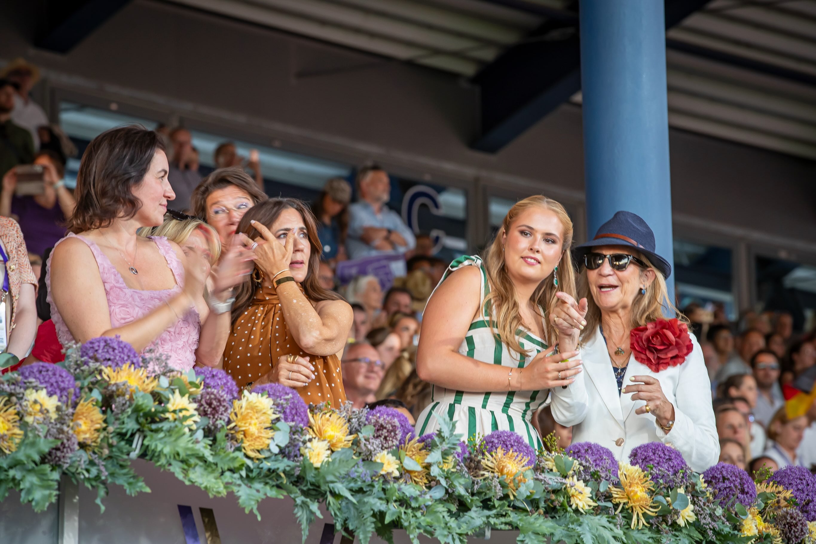 La princesa Amalia asistió a la inauguración de los Campeonatos Mundiales de la FEI 2026 (Foto: Instagram @koninklijkhuis)