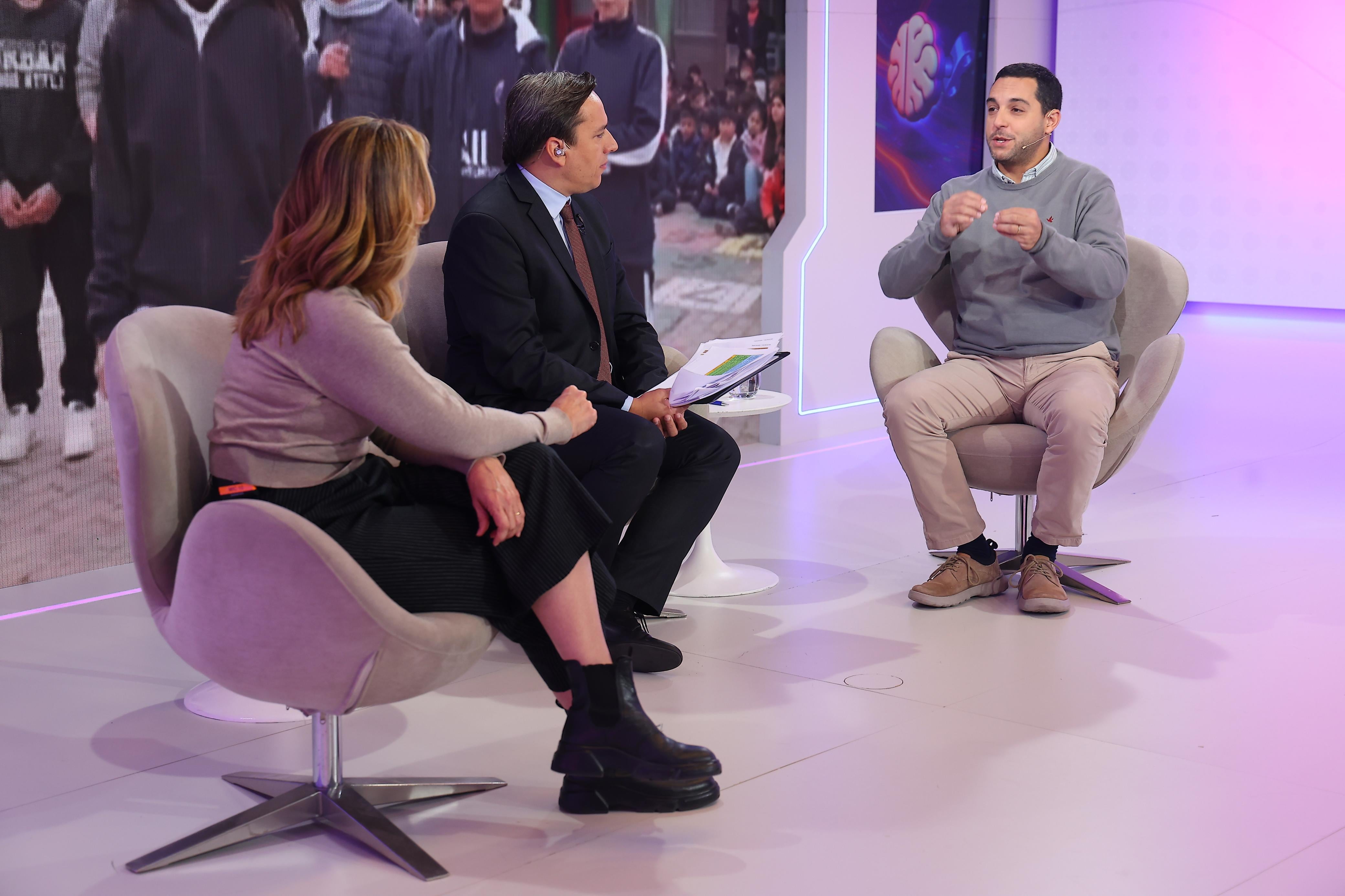 Luis Arocha, director ejecutivo de Fundación María de Guadalupe, dialoga con José De Rio (LA NACION)