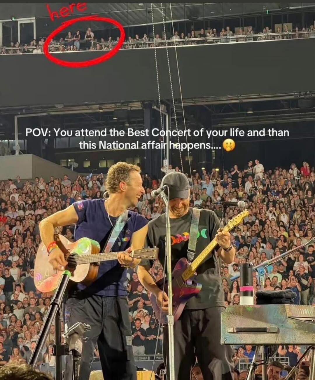 Byron y Cabot antes de ser captados por la kiss cam en el concierto de Coldplay