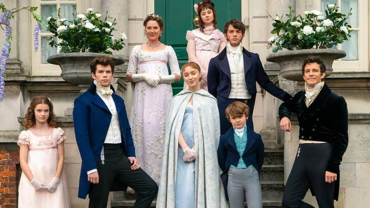 Anthony, Benedict, Colin, Daphne, Eloise, Francesca, Gregory y Hyacinth son los ocho hijos de Violet y Edmund Bridgerton