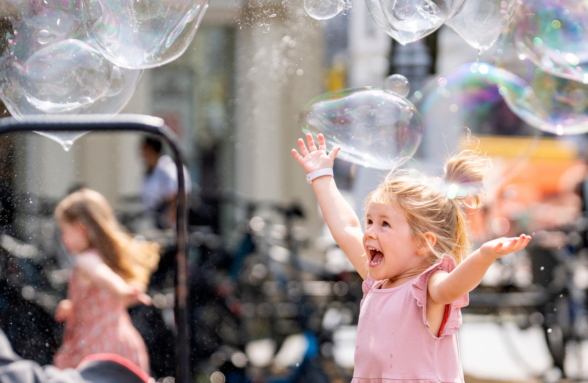 Somos piezas de un rompecabezas infinito