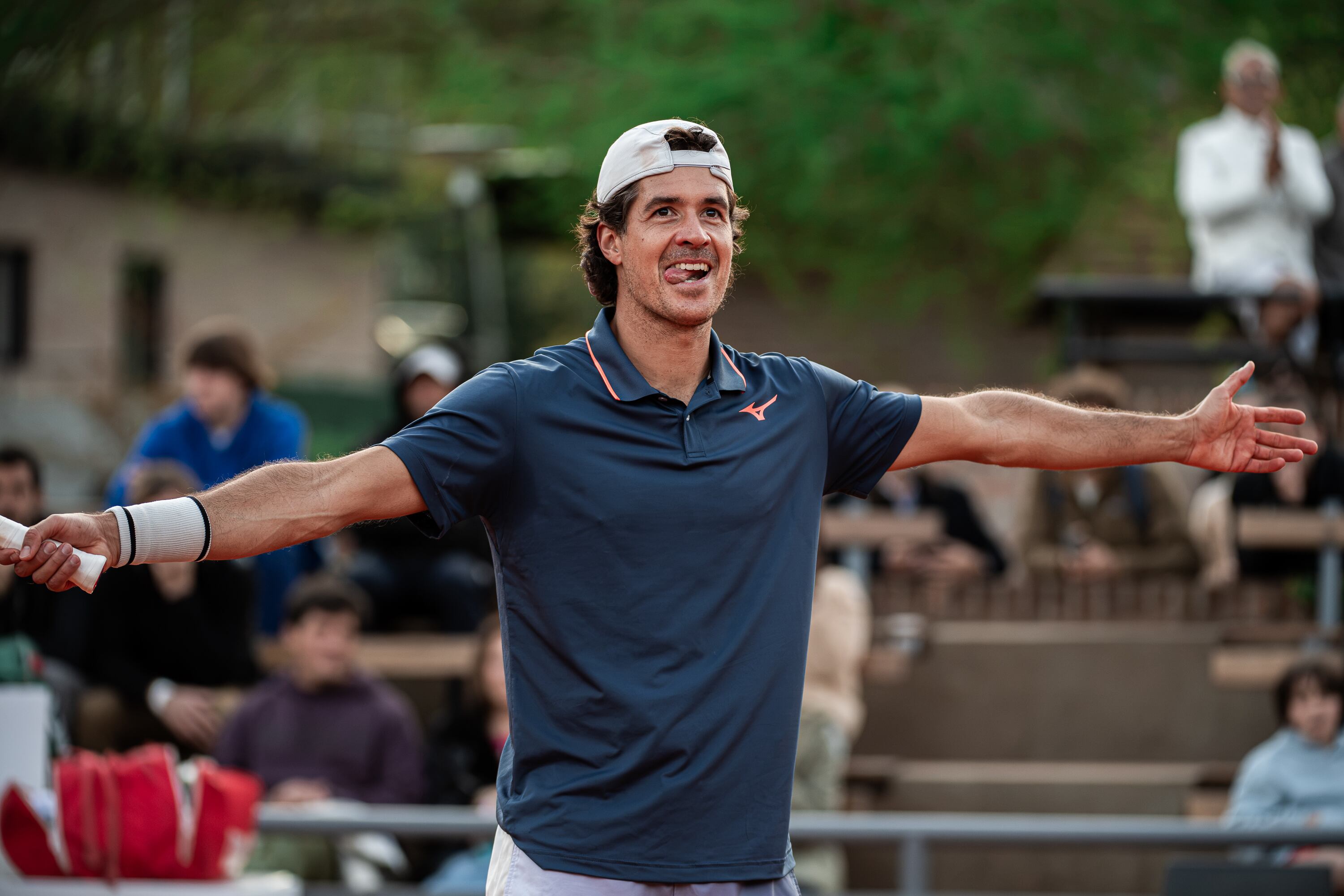 Mena y Kicker avanzan en el Challenger de Buenos Aires; Comesaña cae eliminado