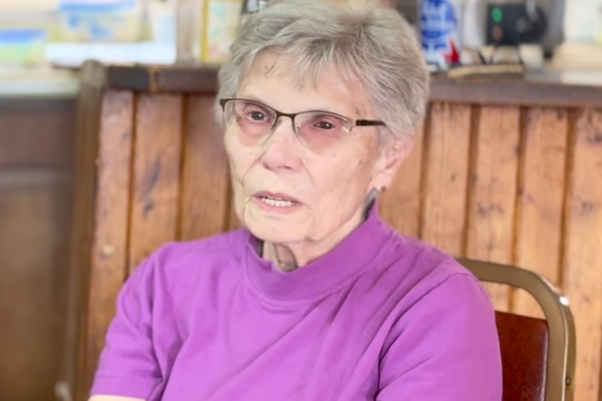 Tiene 91 años y trabaja 12 horas al día: la increíble historia de Elsie Eiler, la única habitante de un pequeño pueblo de EE.UU.